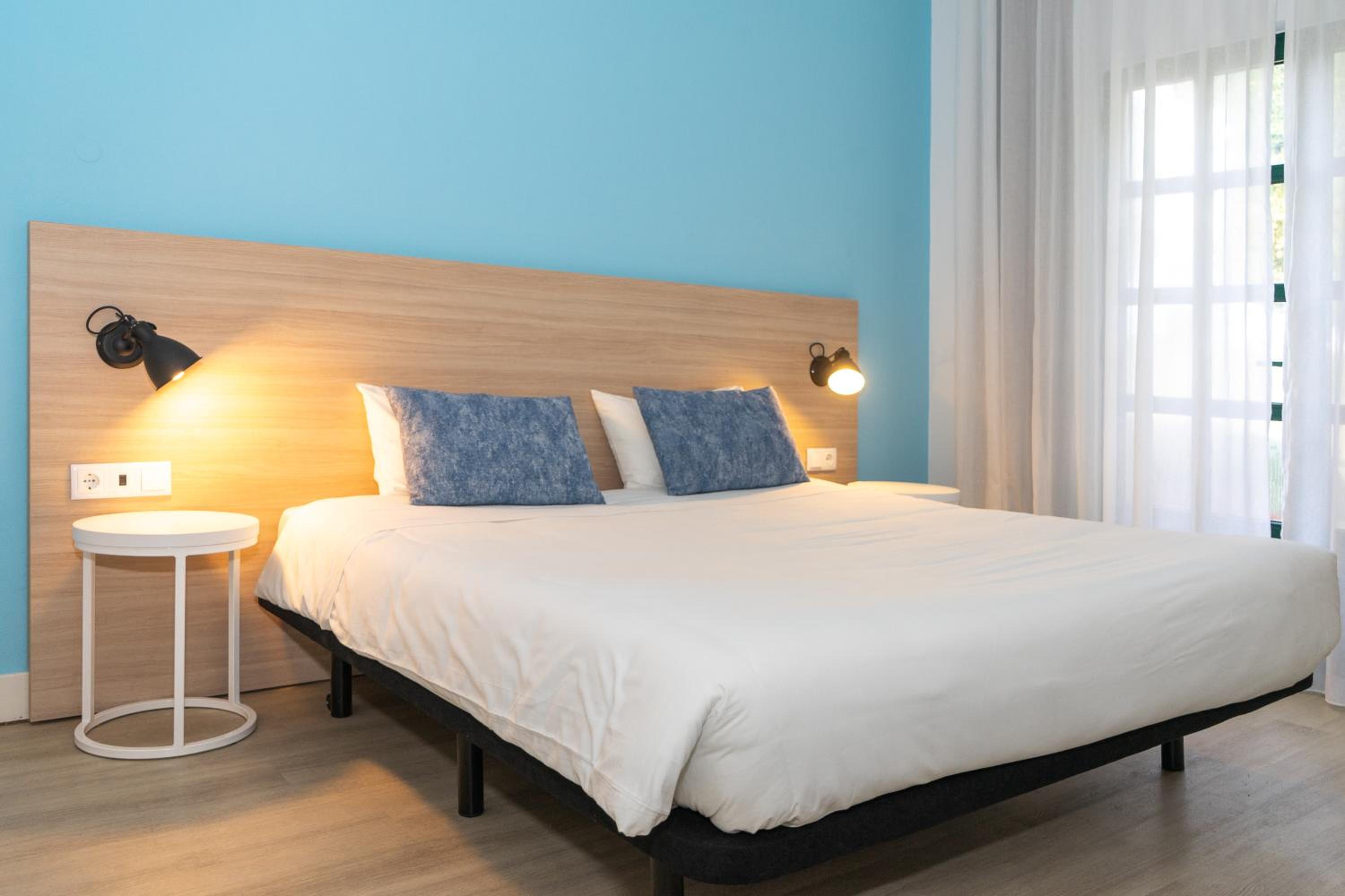 Superior Double Room - Photo 3