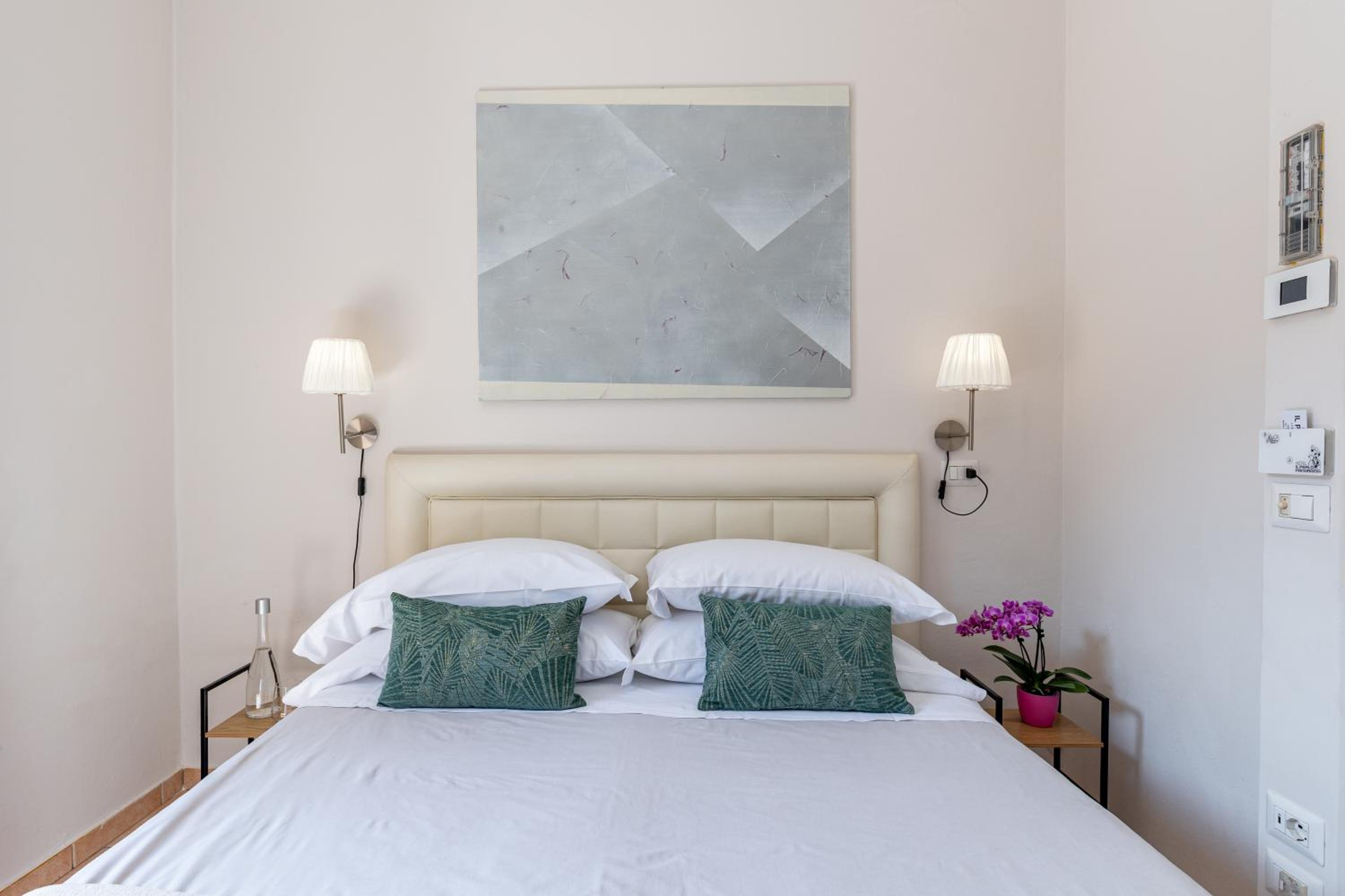 Superior Double or Twin Room - Photo 5