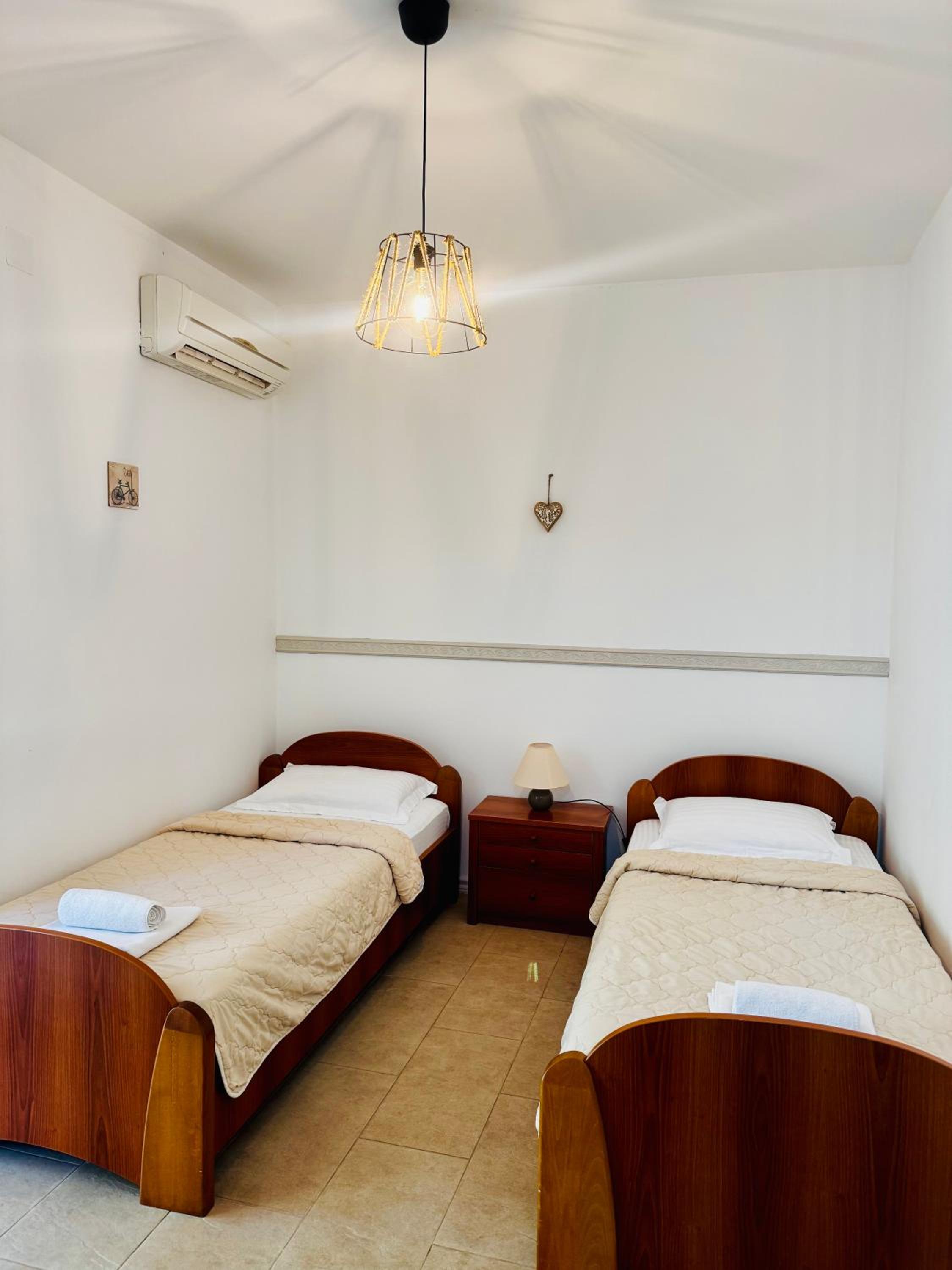 Double or Twin Room with Garden View photo 3