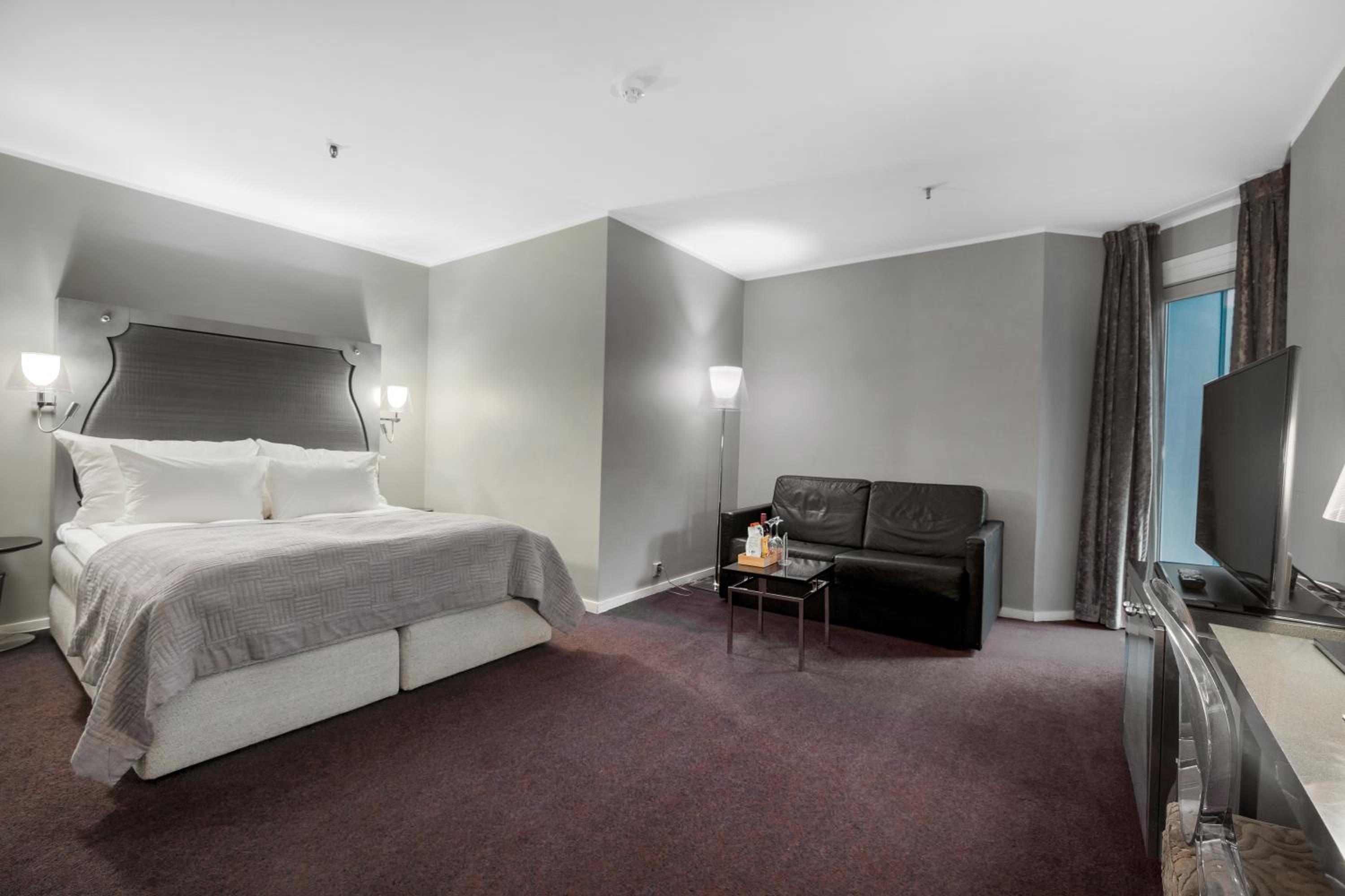 Deluxe Double Room - Photo 2