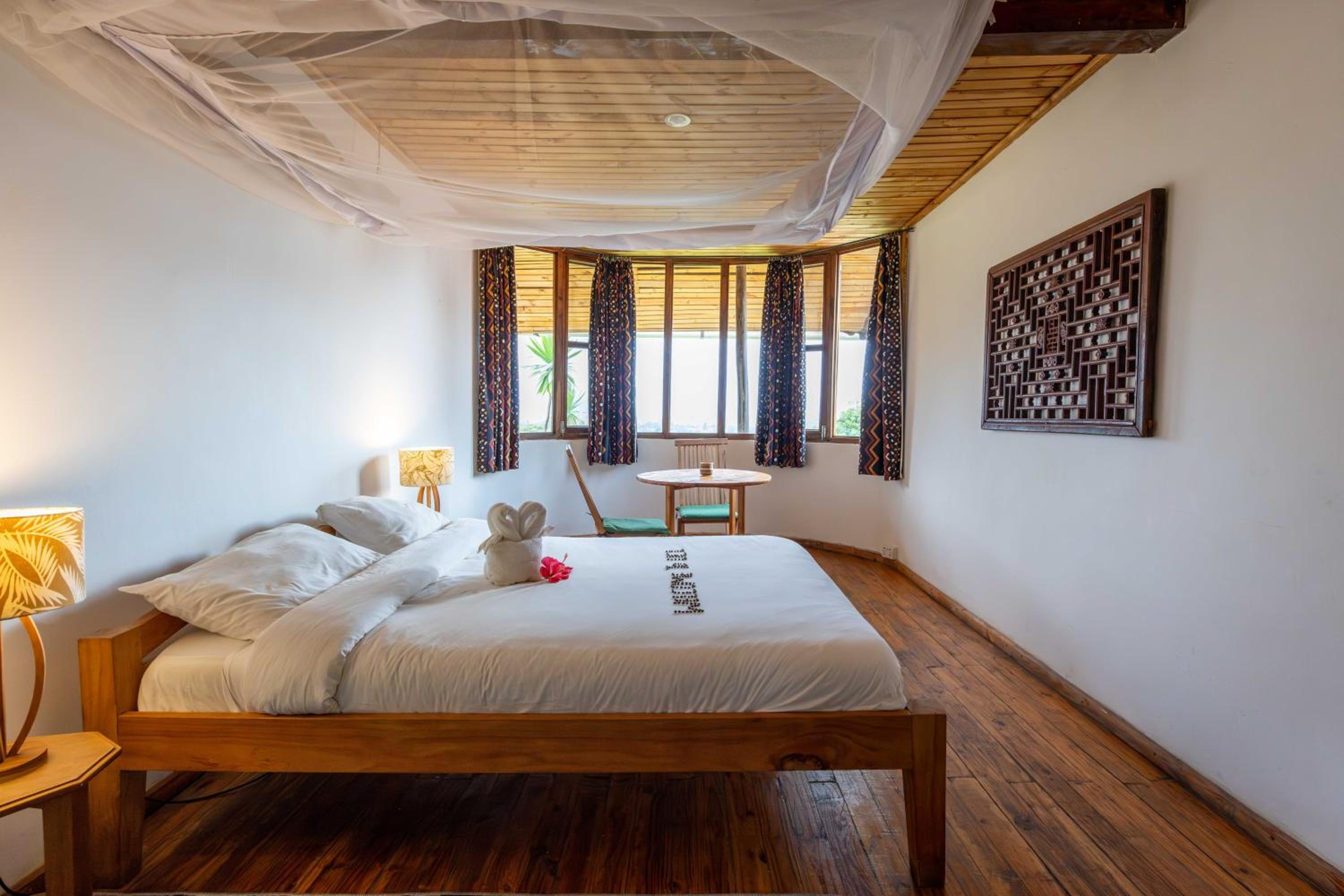 Duplex Room (3 Adults + 1 Child)