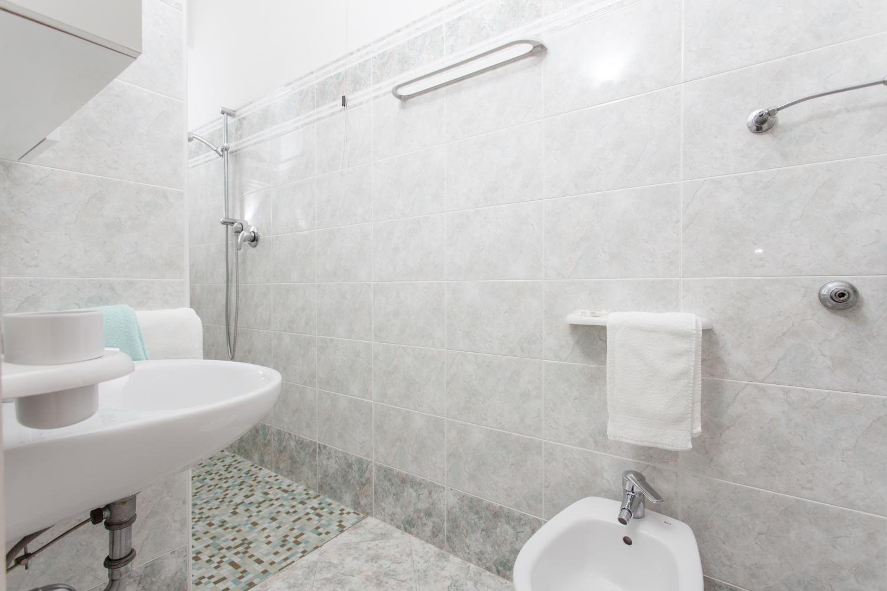 Classic Double Room with Balcony photo 2