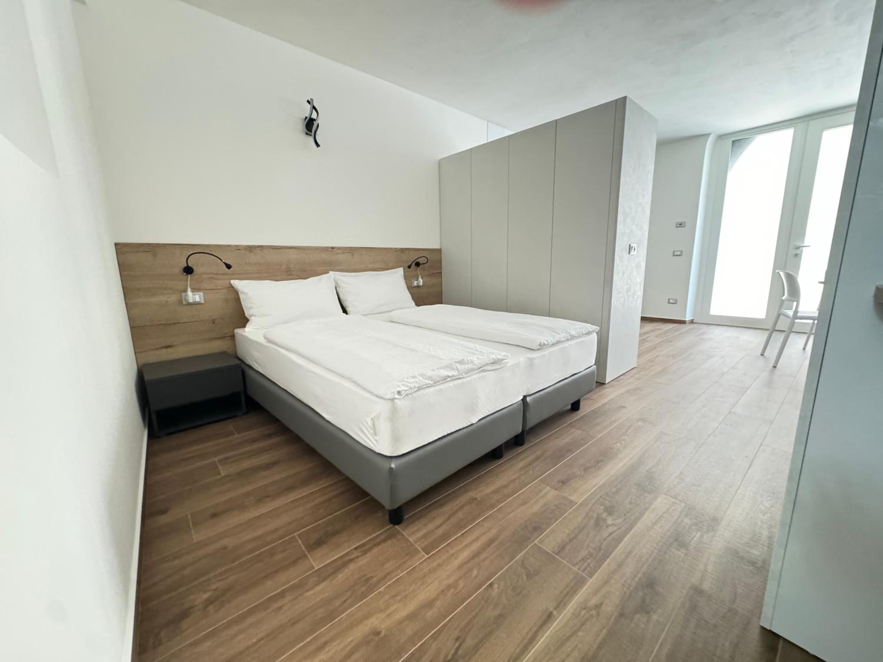 Apartment - Ground Floor photo 2