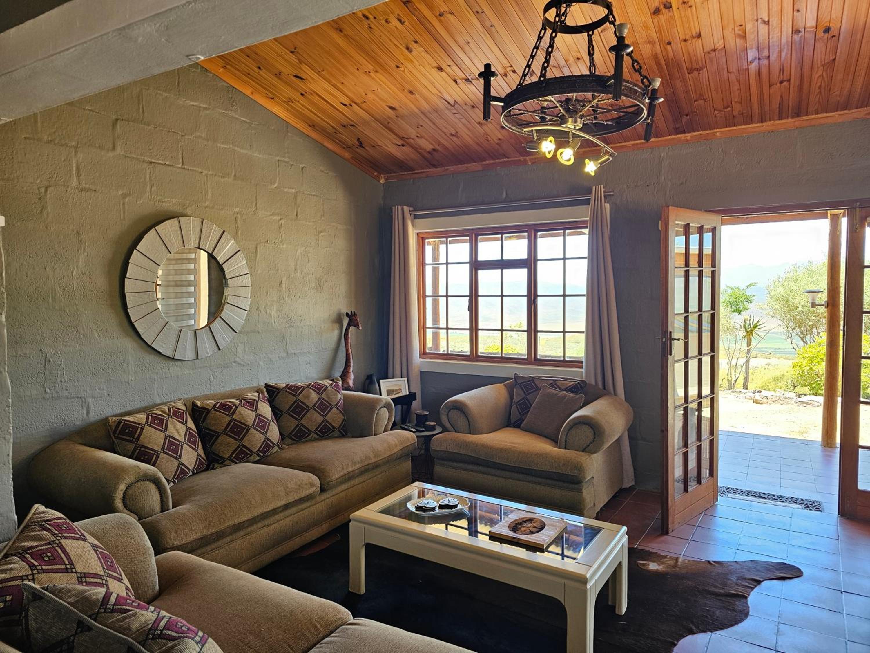 Three-Bedroom House - Photo 14
