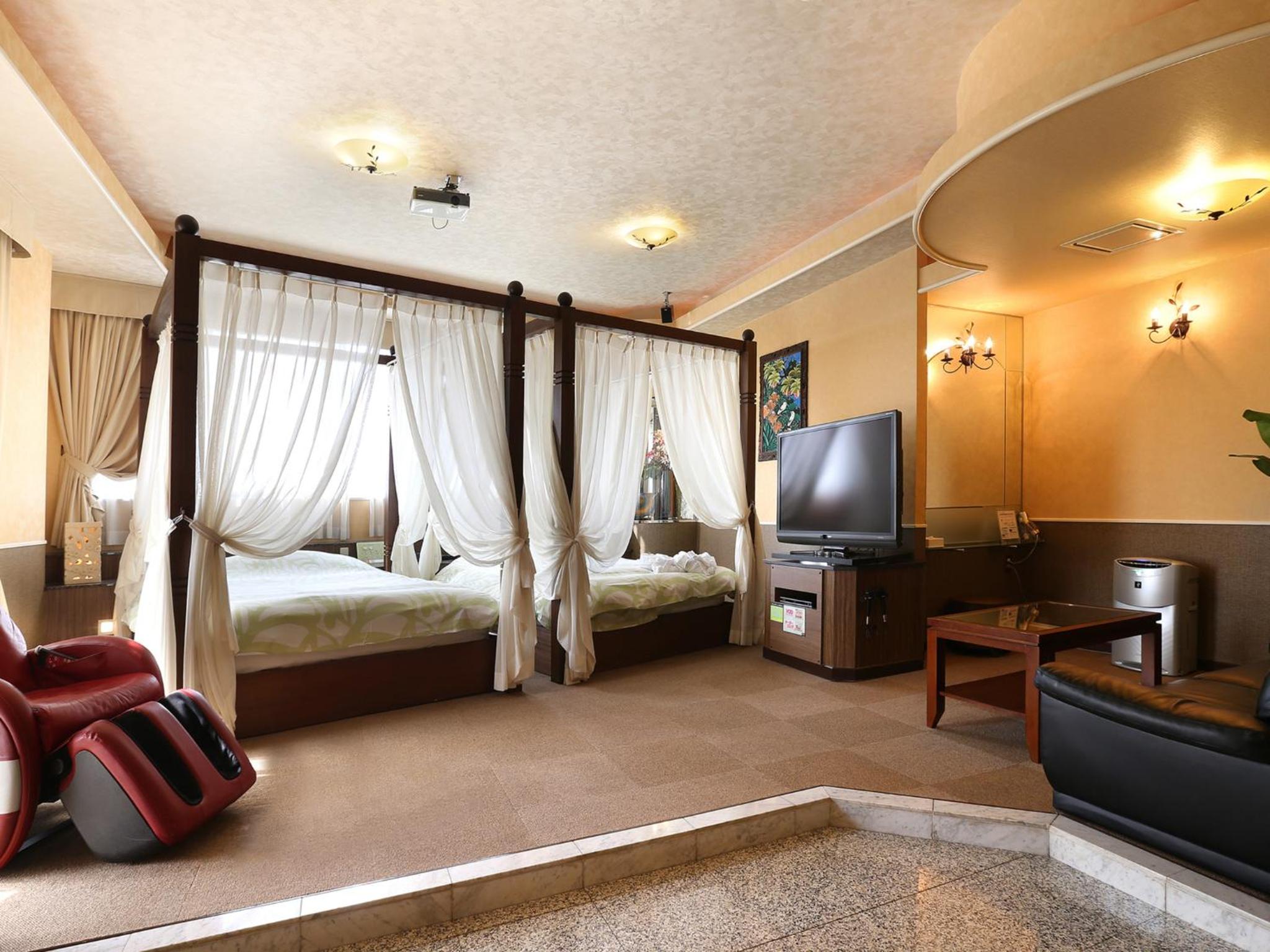 SUITE ROOM with Private Pool/Terrace 2 BED - Smoking