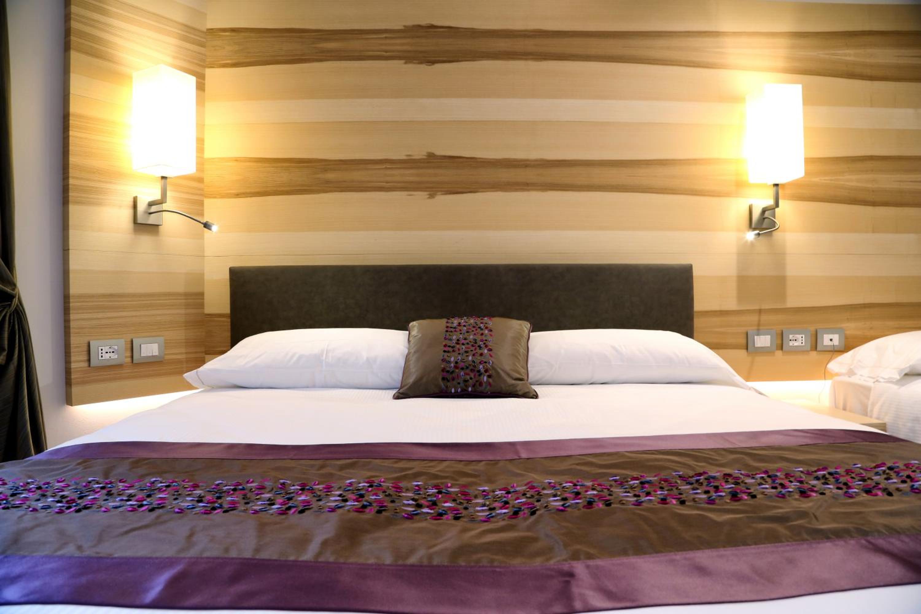 Triple Room - Photo 7
