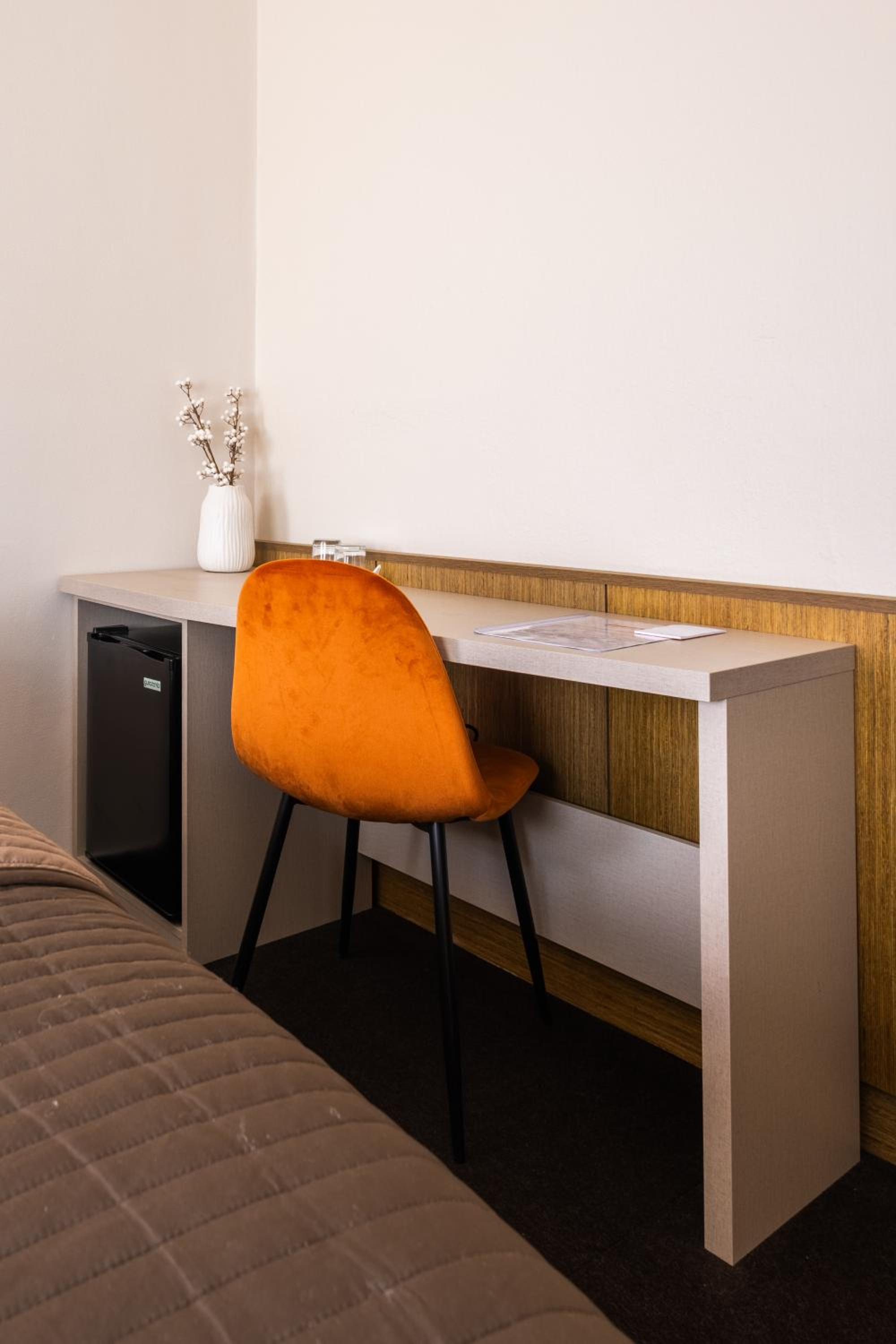 Double Room with Extra Bed photo 3