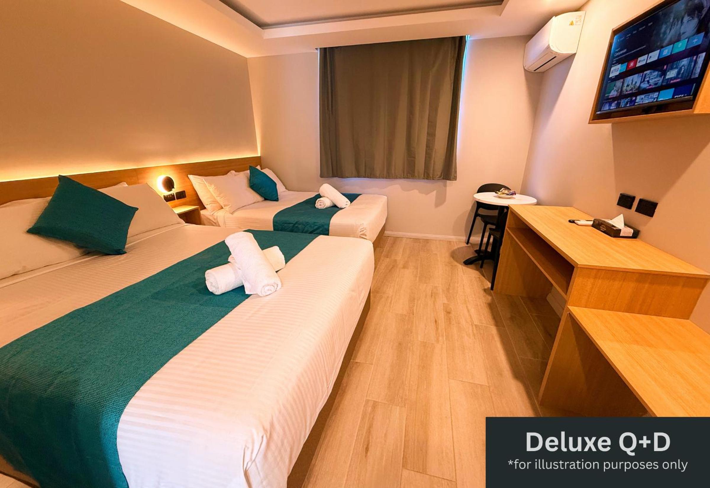 Deluxe Queen + Double room photo 3