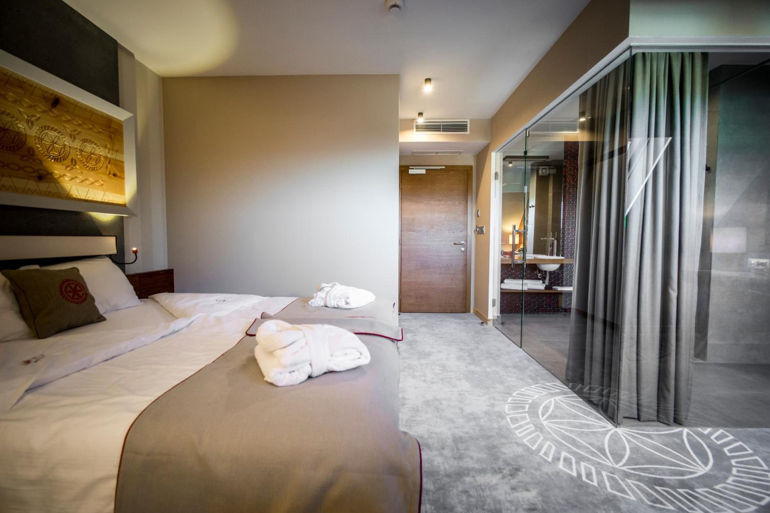 Standard Double Room photo 3