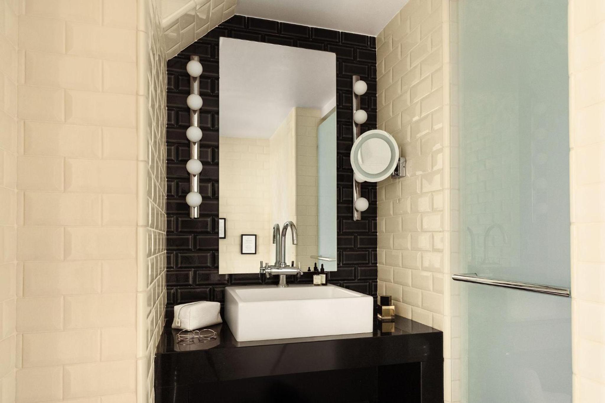 Terrass" Hotel bathroom photo