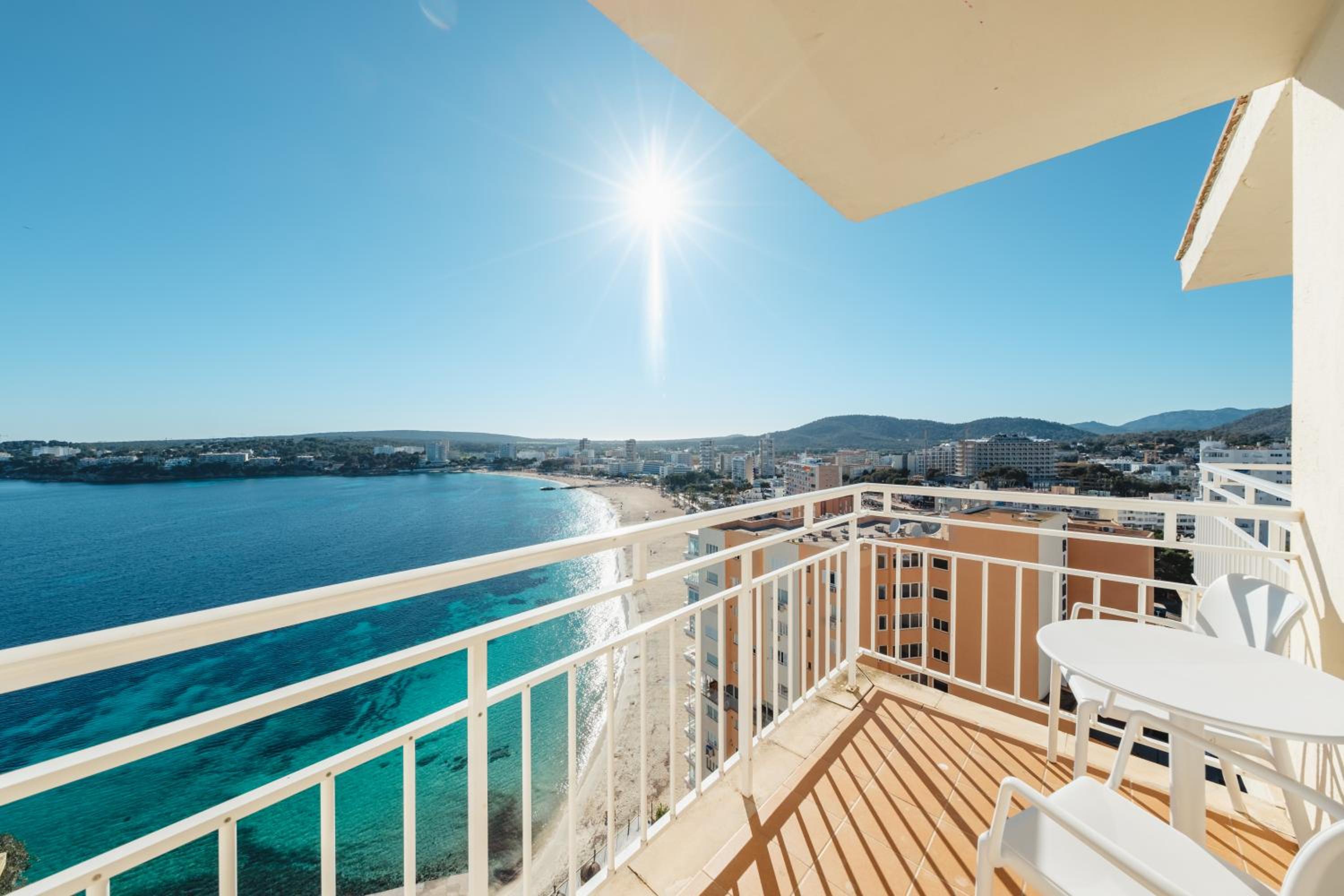 Double Room with Sea View photo 3