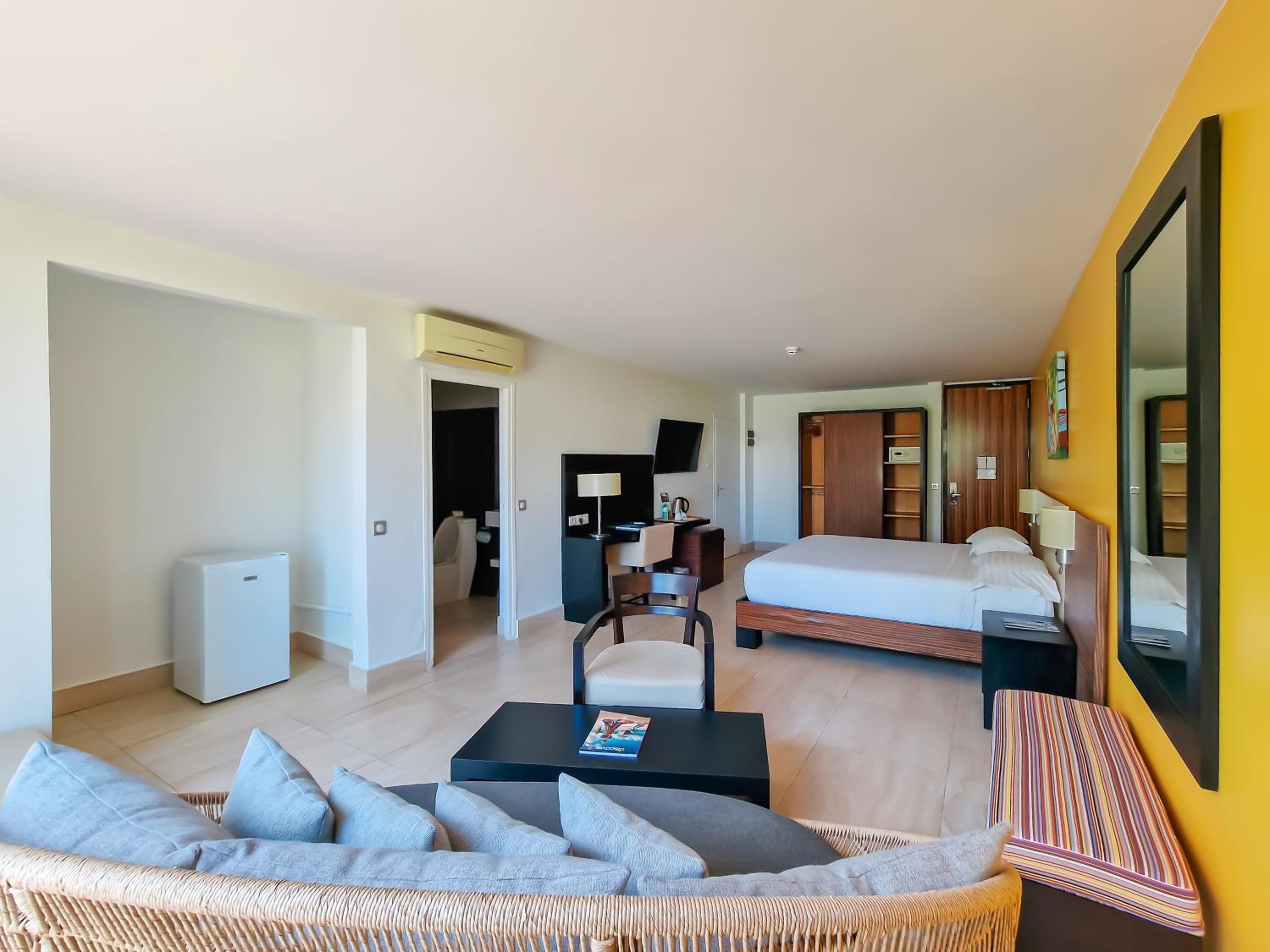 Standard Suite
