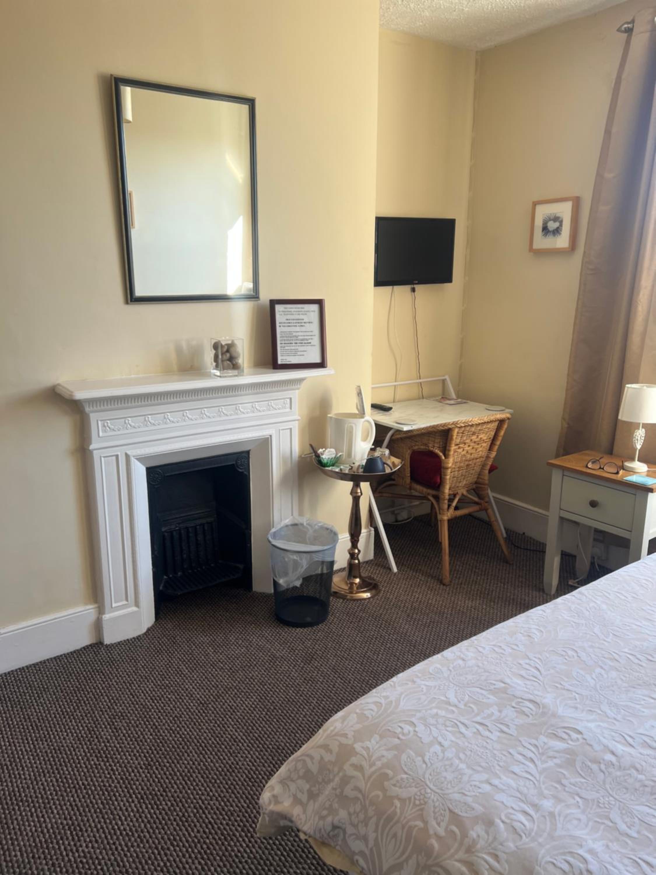 Deluxe Single Room photo 3