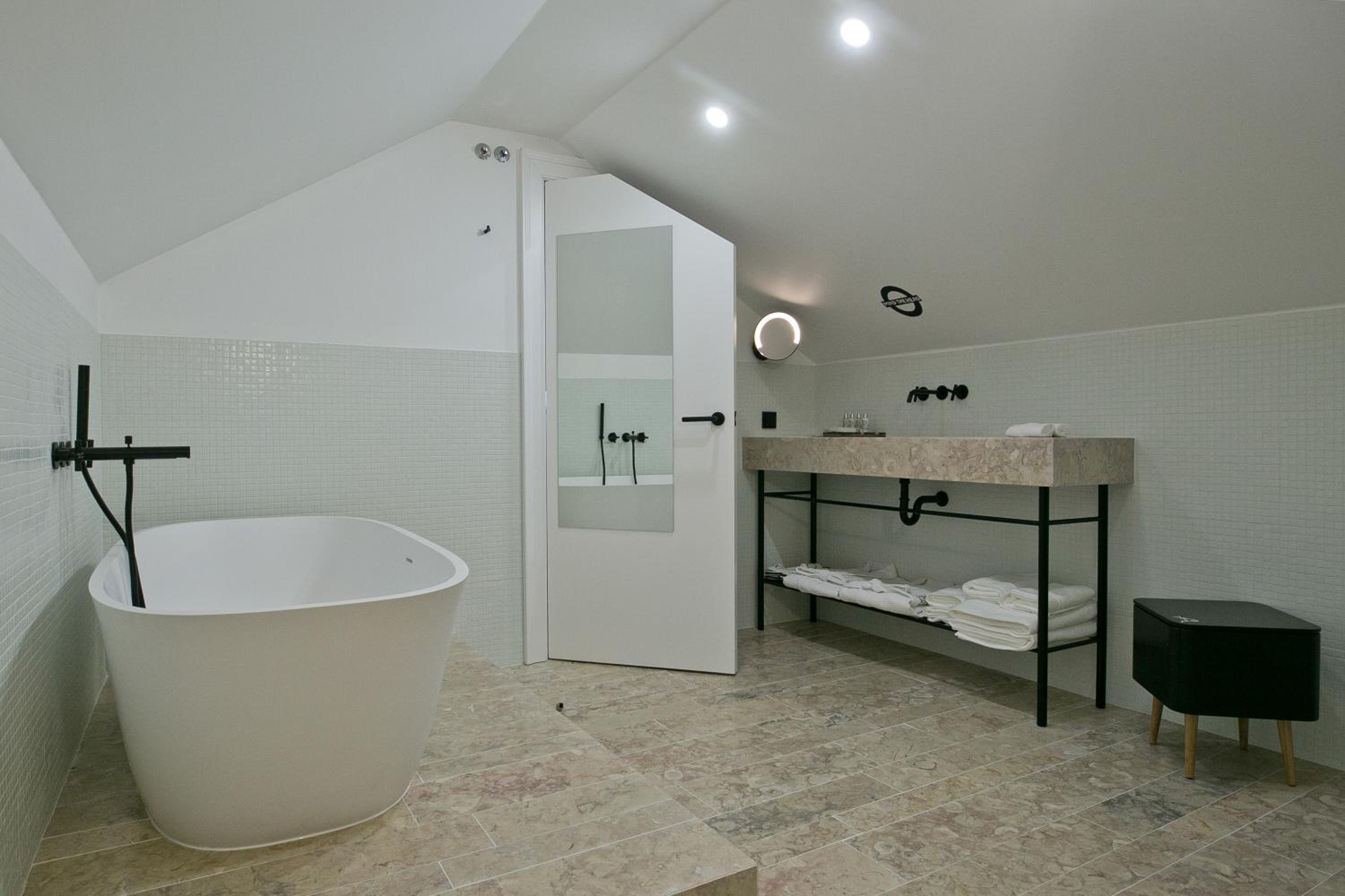 Superior Attic Room