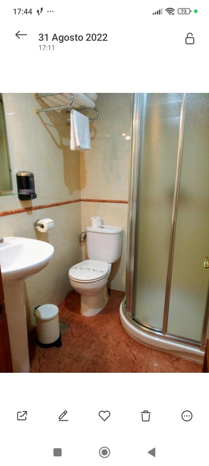 Habitación Doble Pequeña