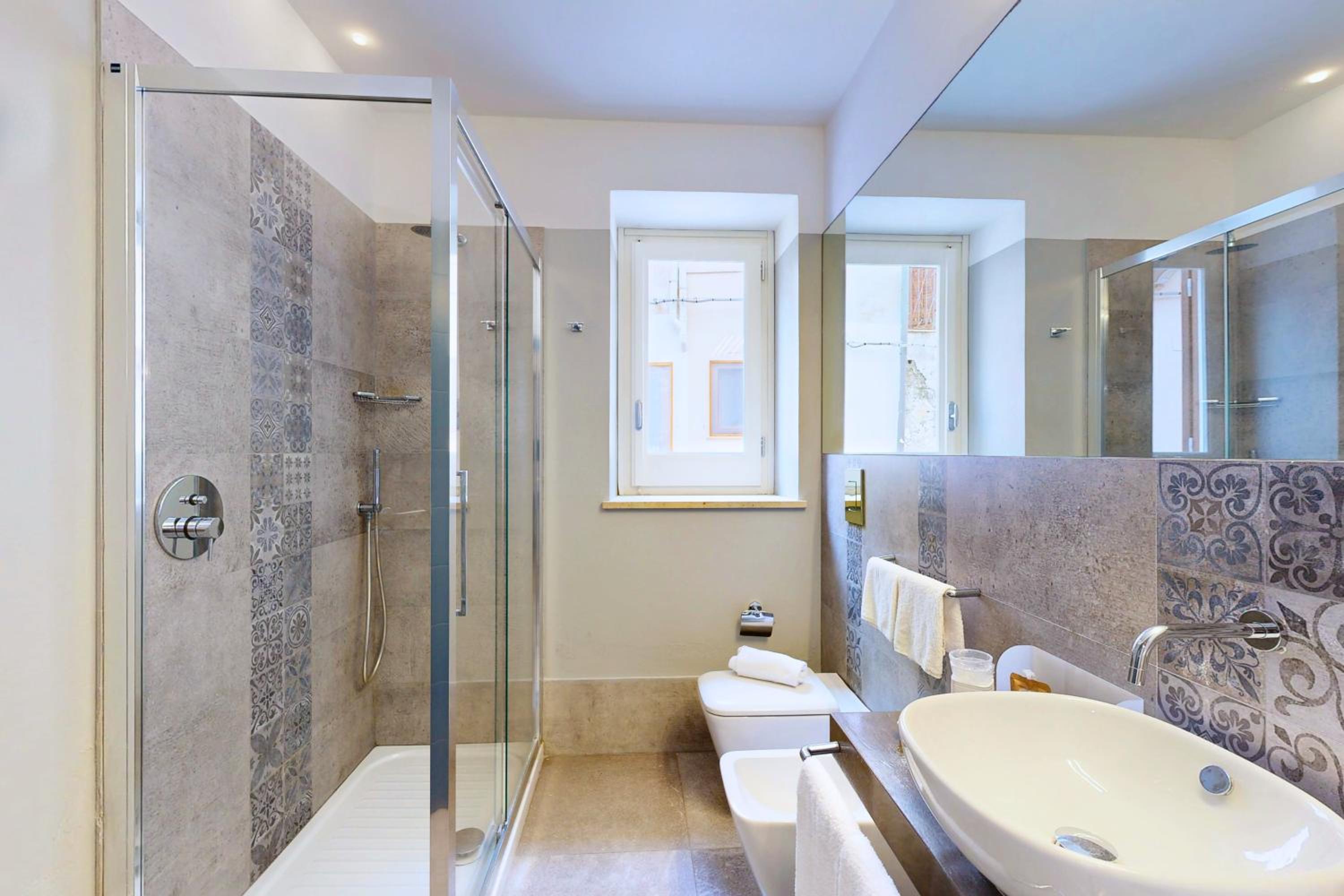 Superior Double Room - Photo 1