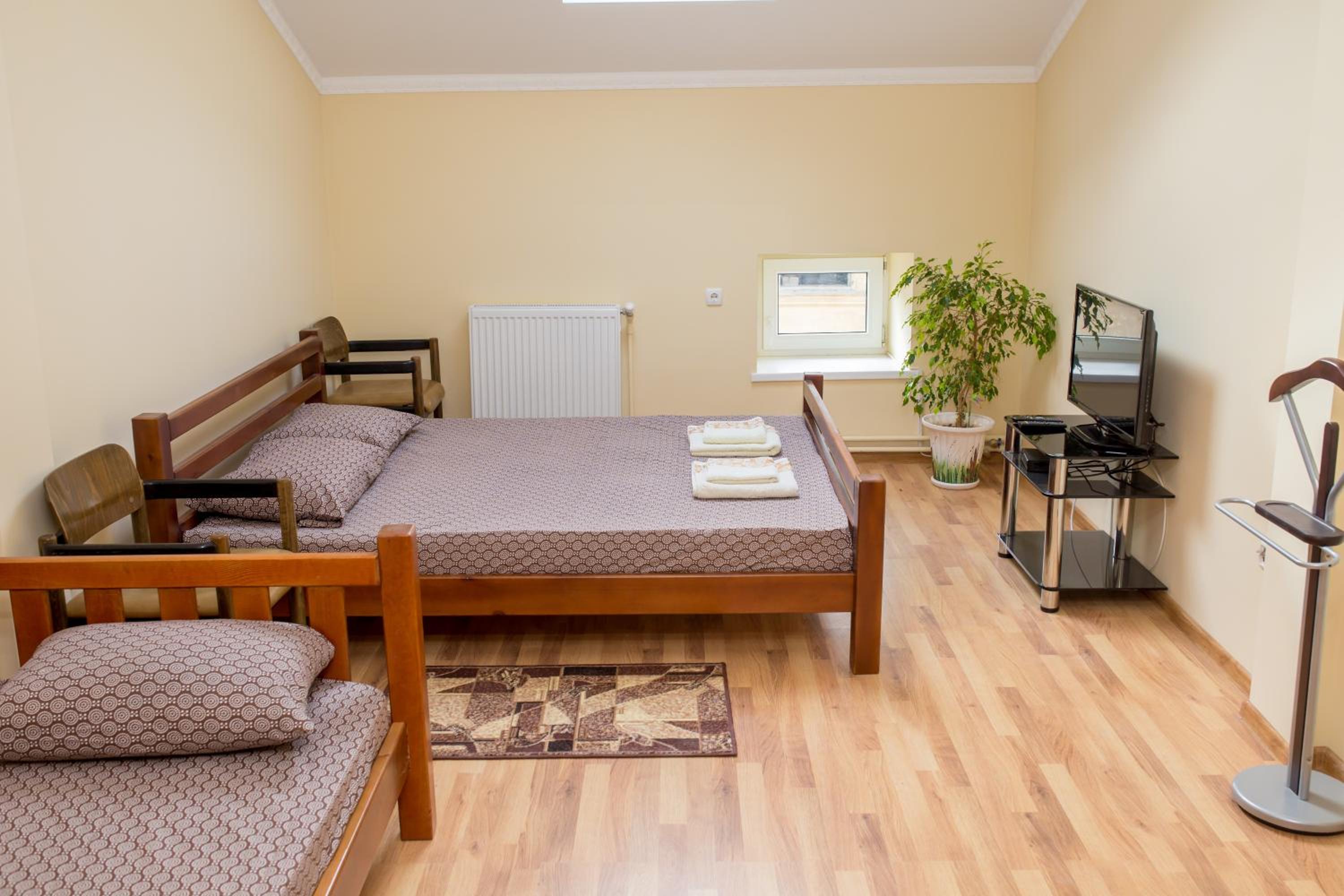 Standard Family Room photo 3