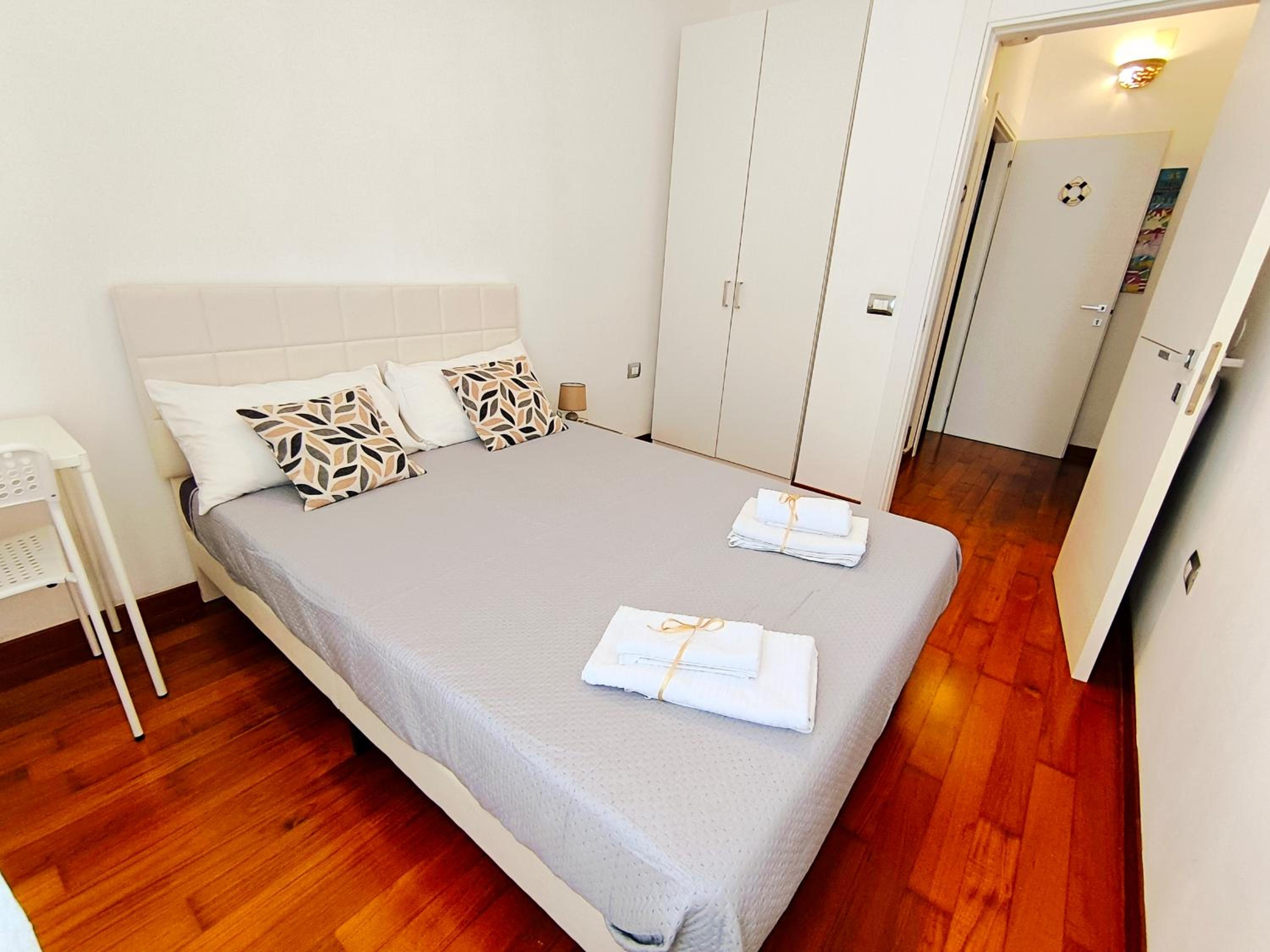 Economy Single Room