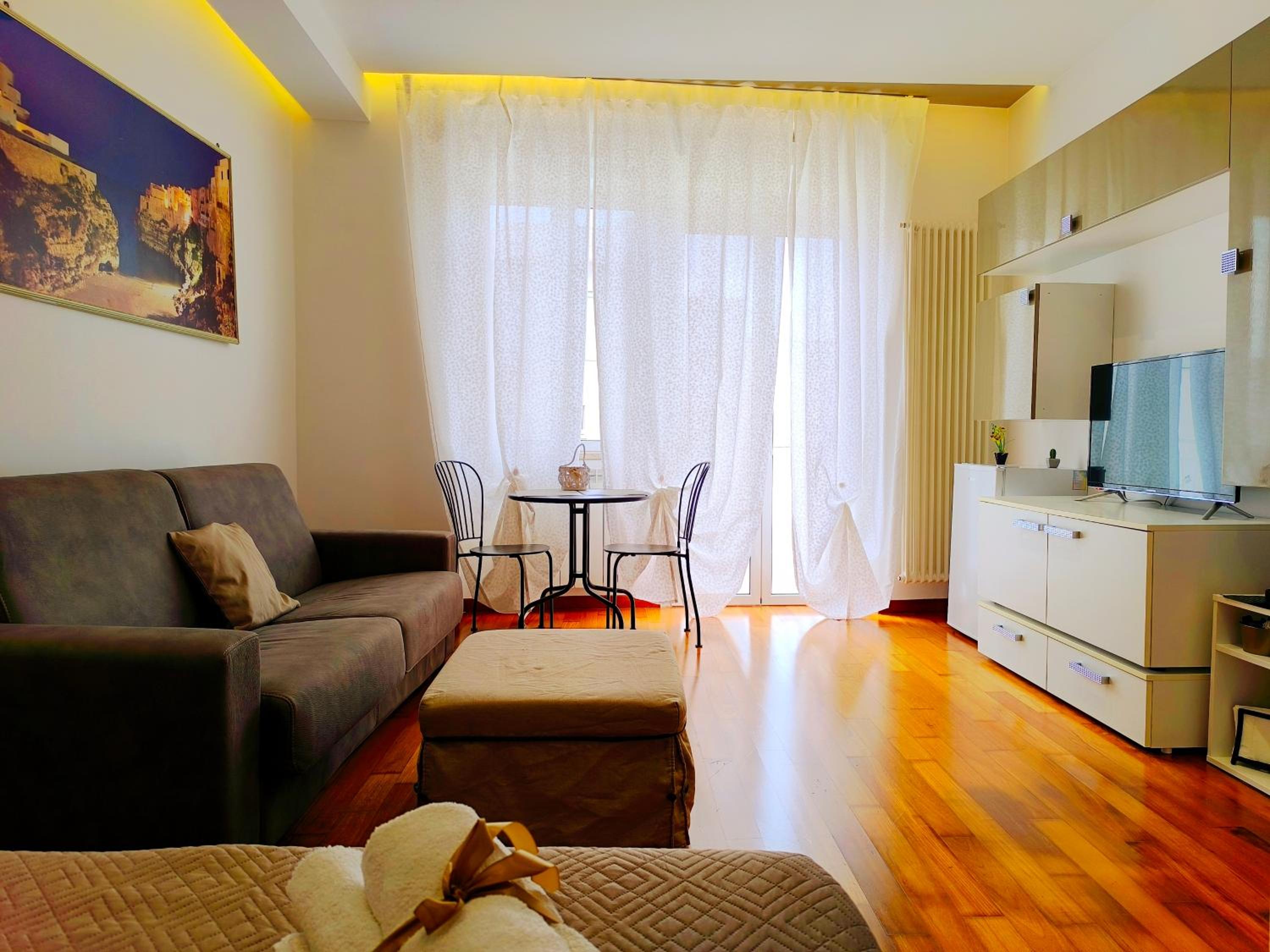 Junior Suite with Balcony