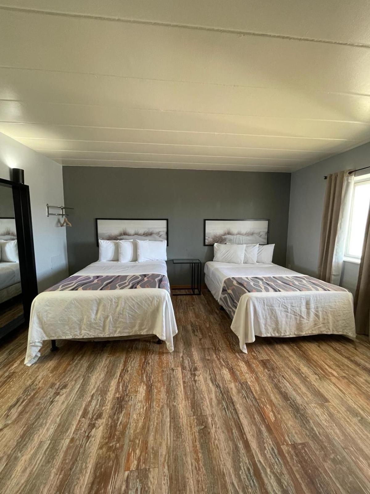 Standard Double Room - Photo 5