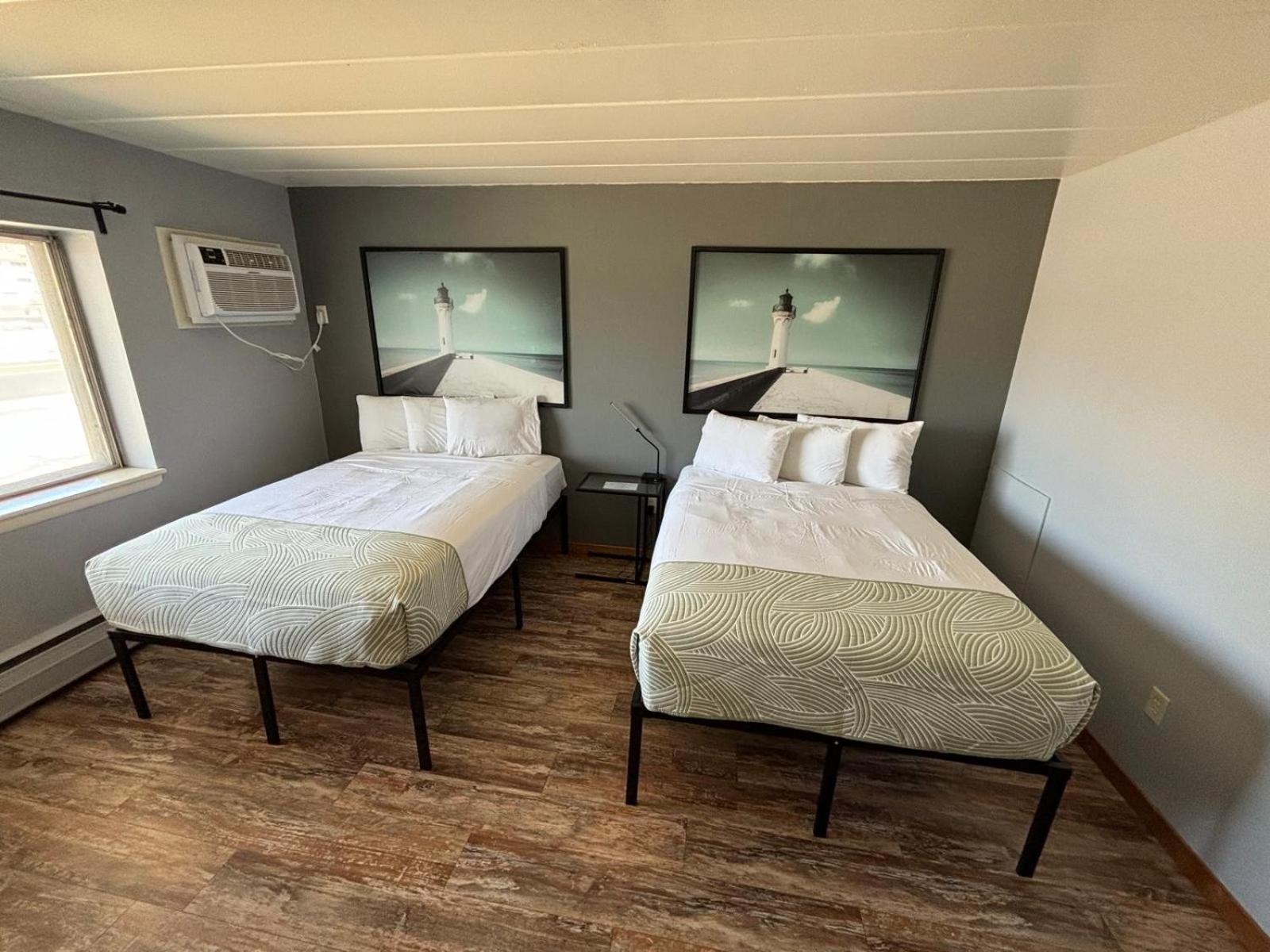 Standard Double Room - Photo 3