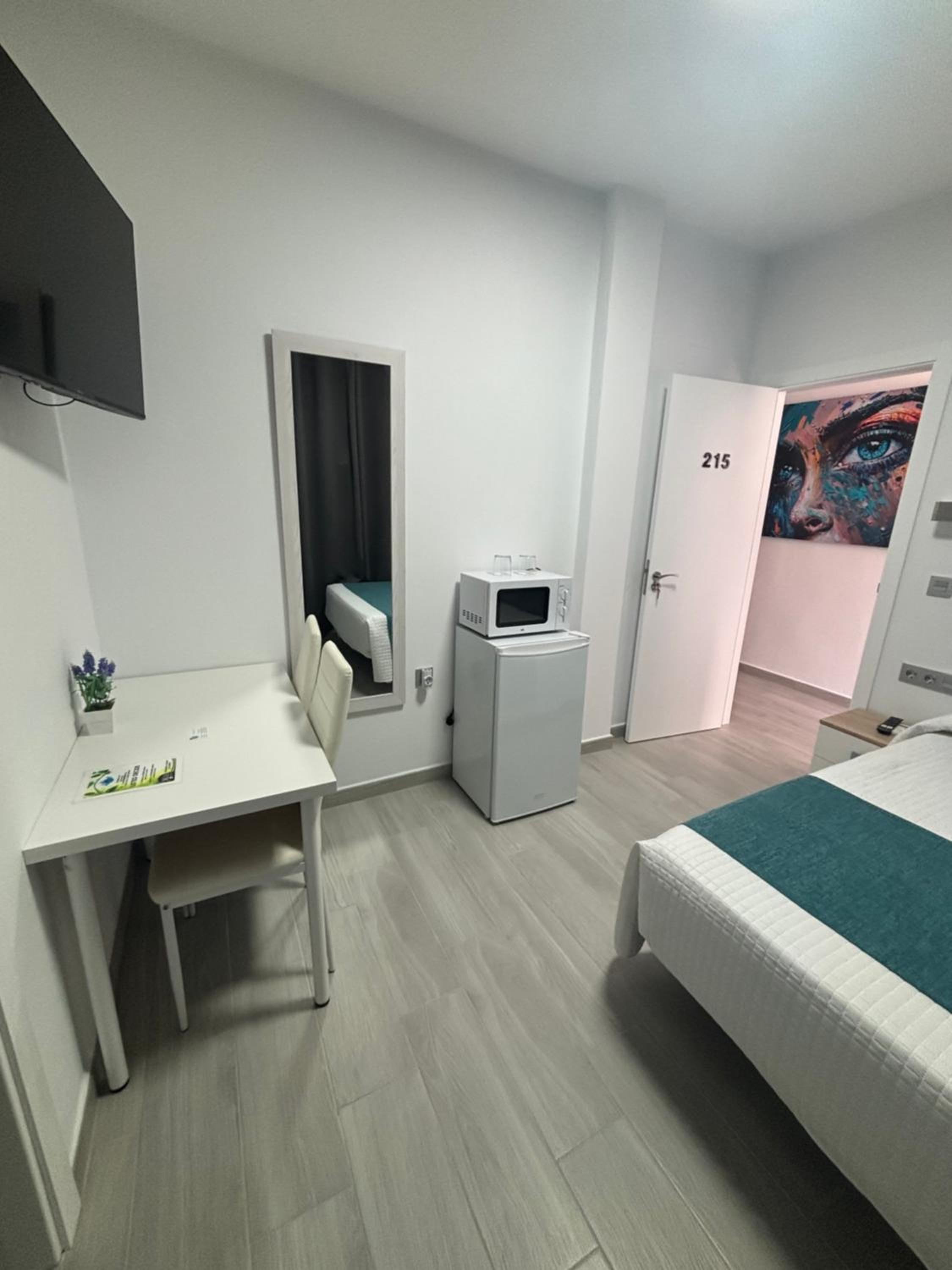 Deluxe Double Room photo 3