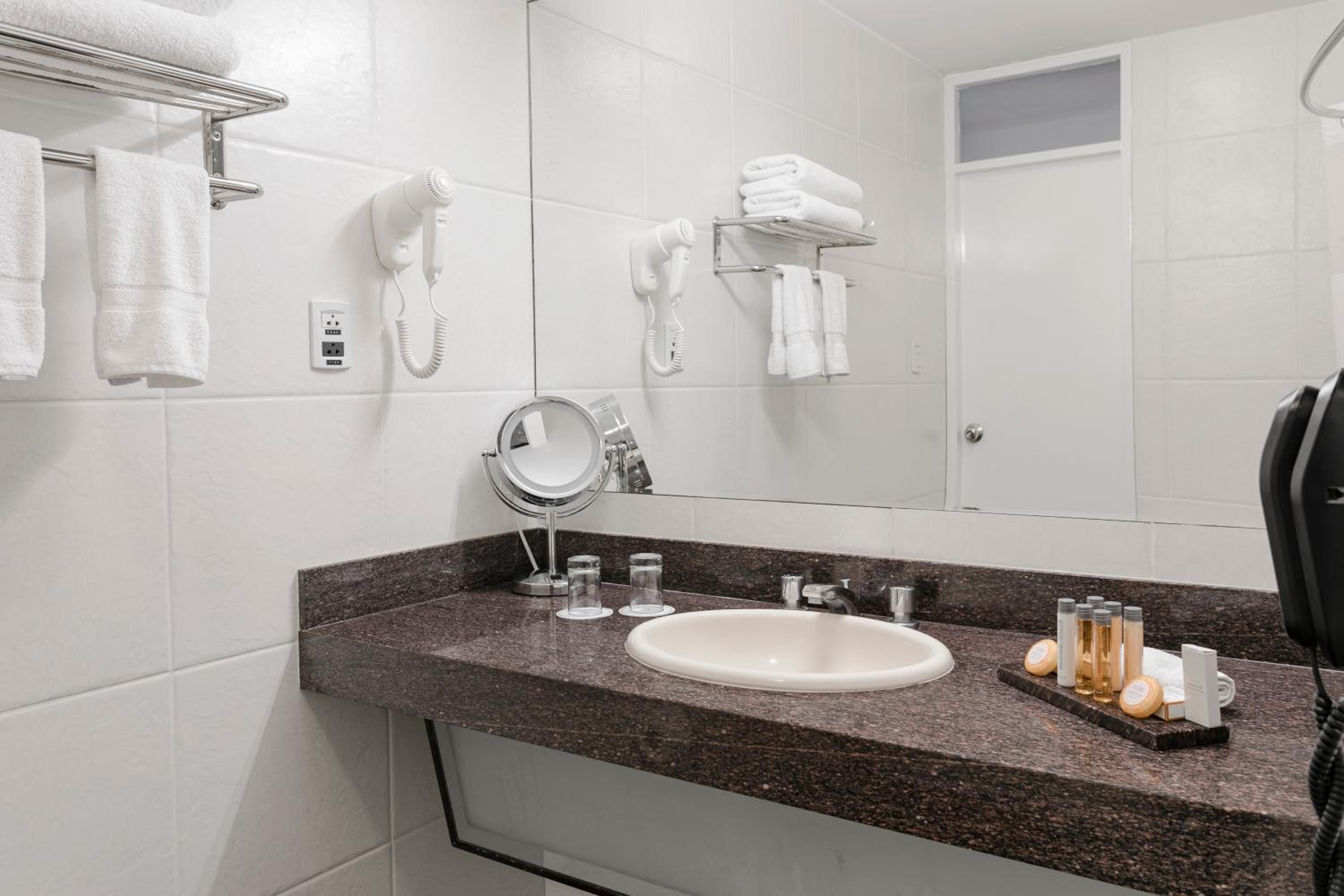 Junior Suite - Photo 6