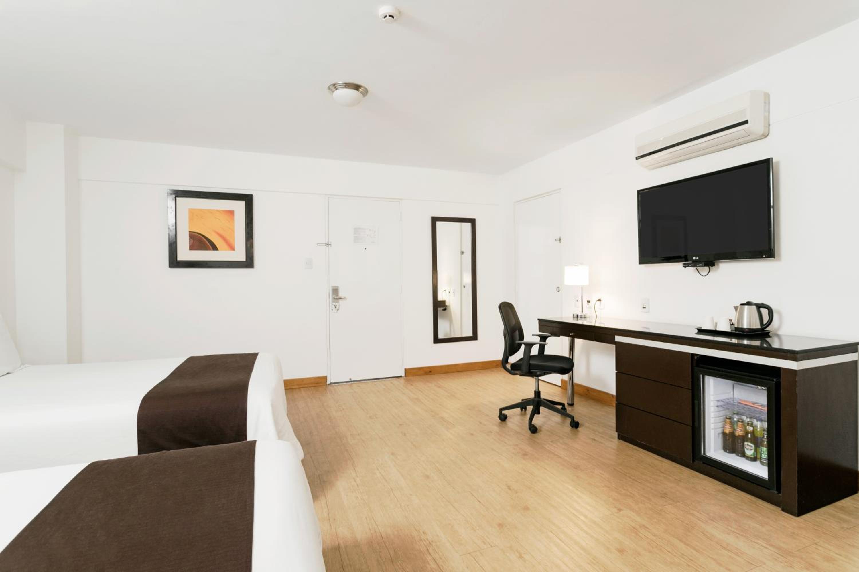Superior Twin Room - Photo 3
