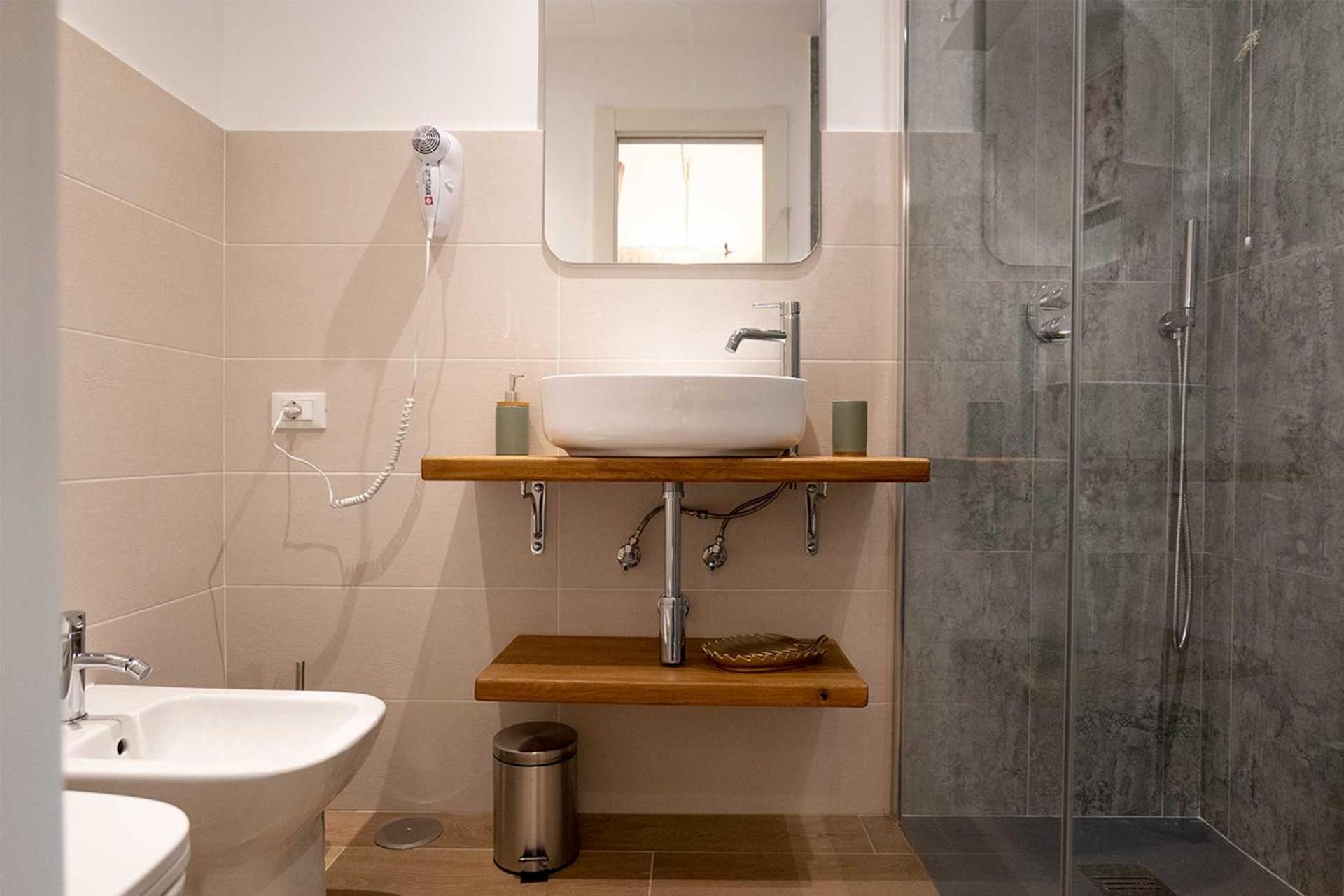 Triple Room with Private Bathroom photo 1