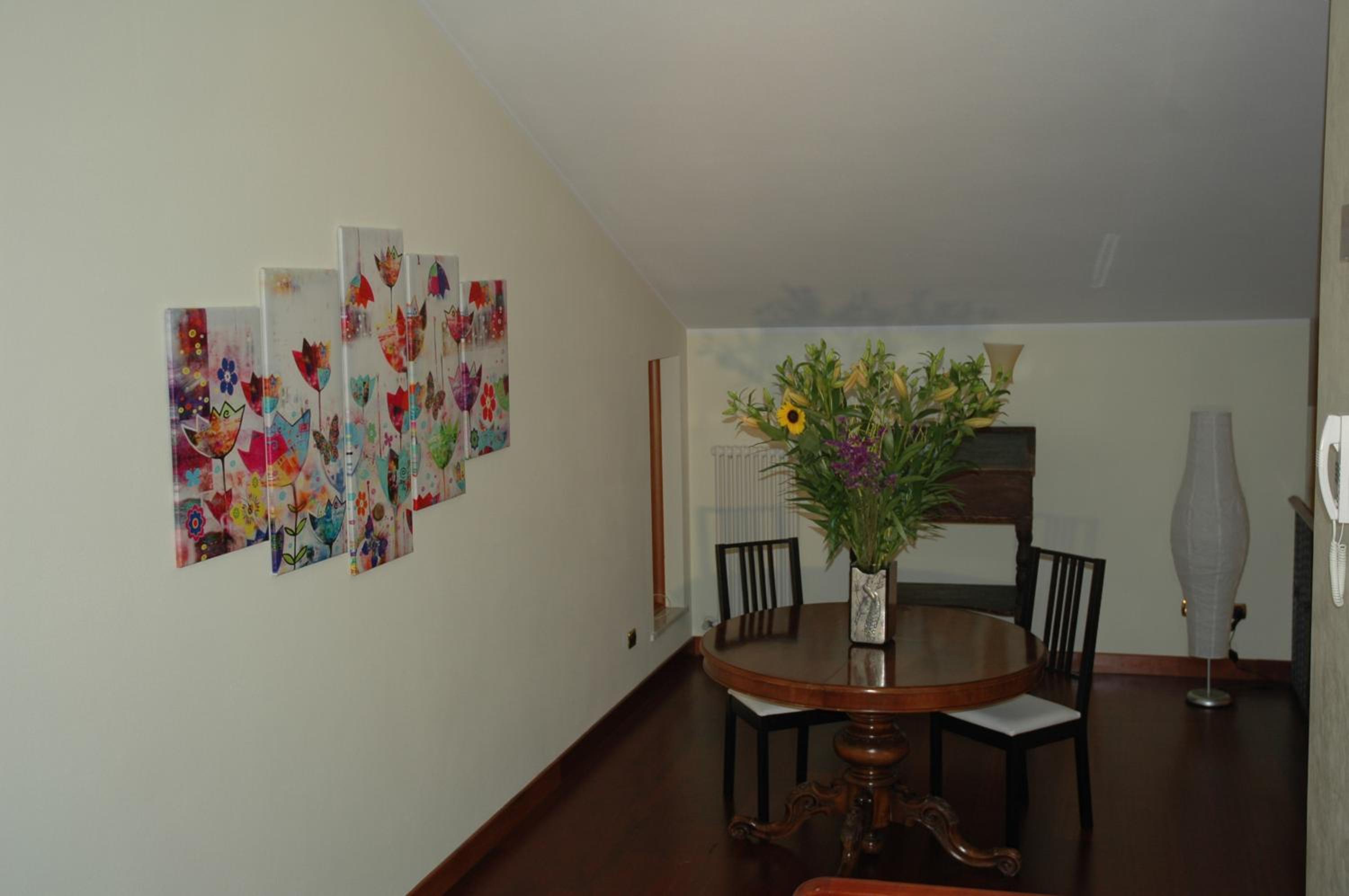 Deluxe Room (2 Adults + 1 Child) photo 2