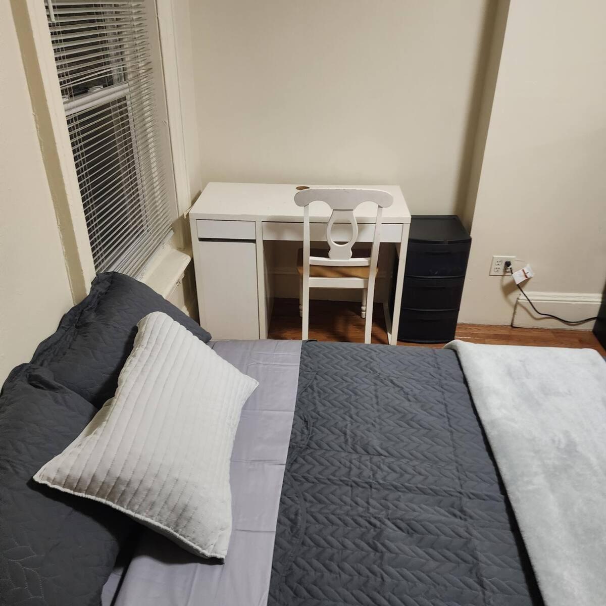 Economy Double Room photo 1