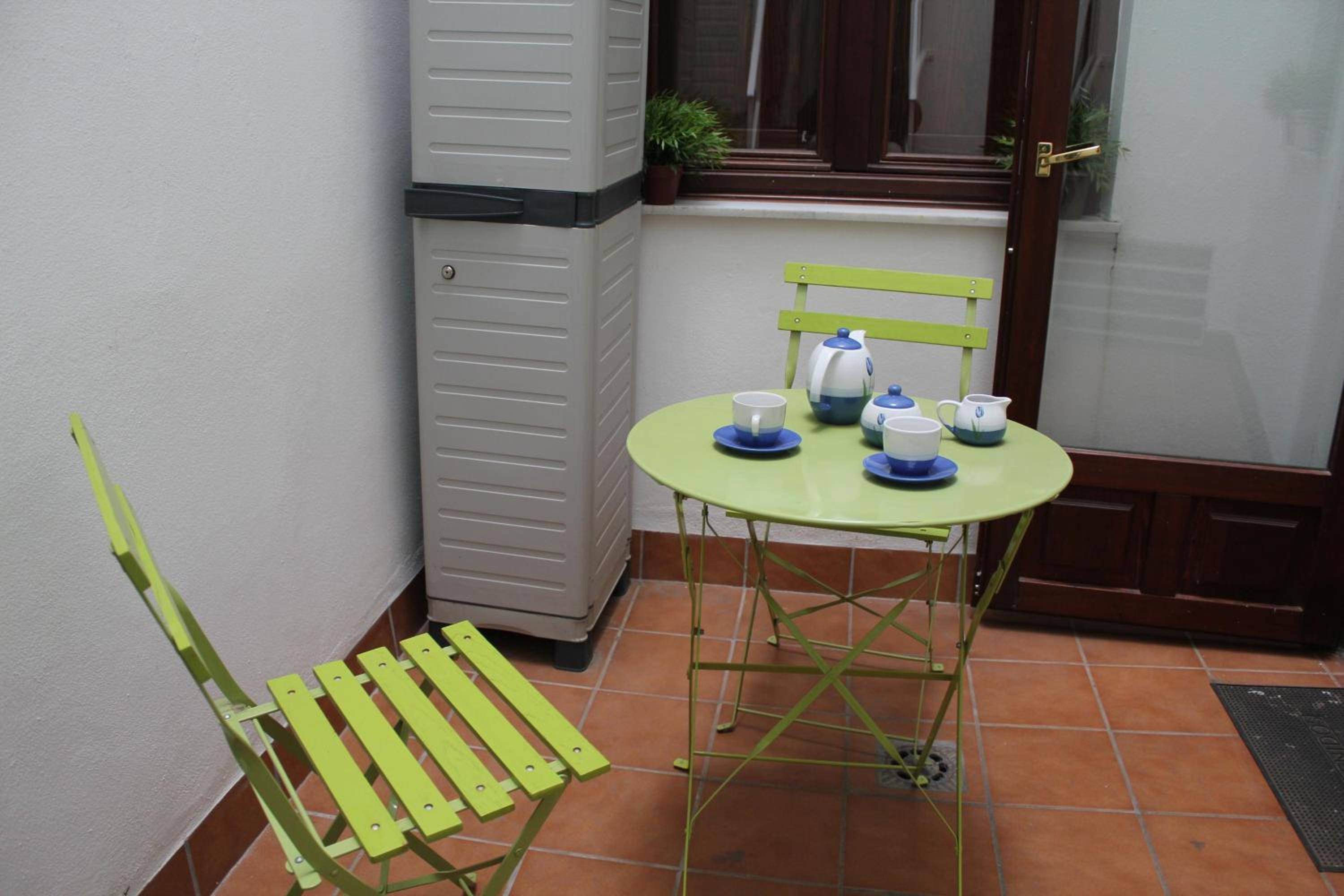 Apartment - Ground Floor - Photo 4