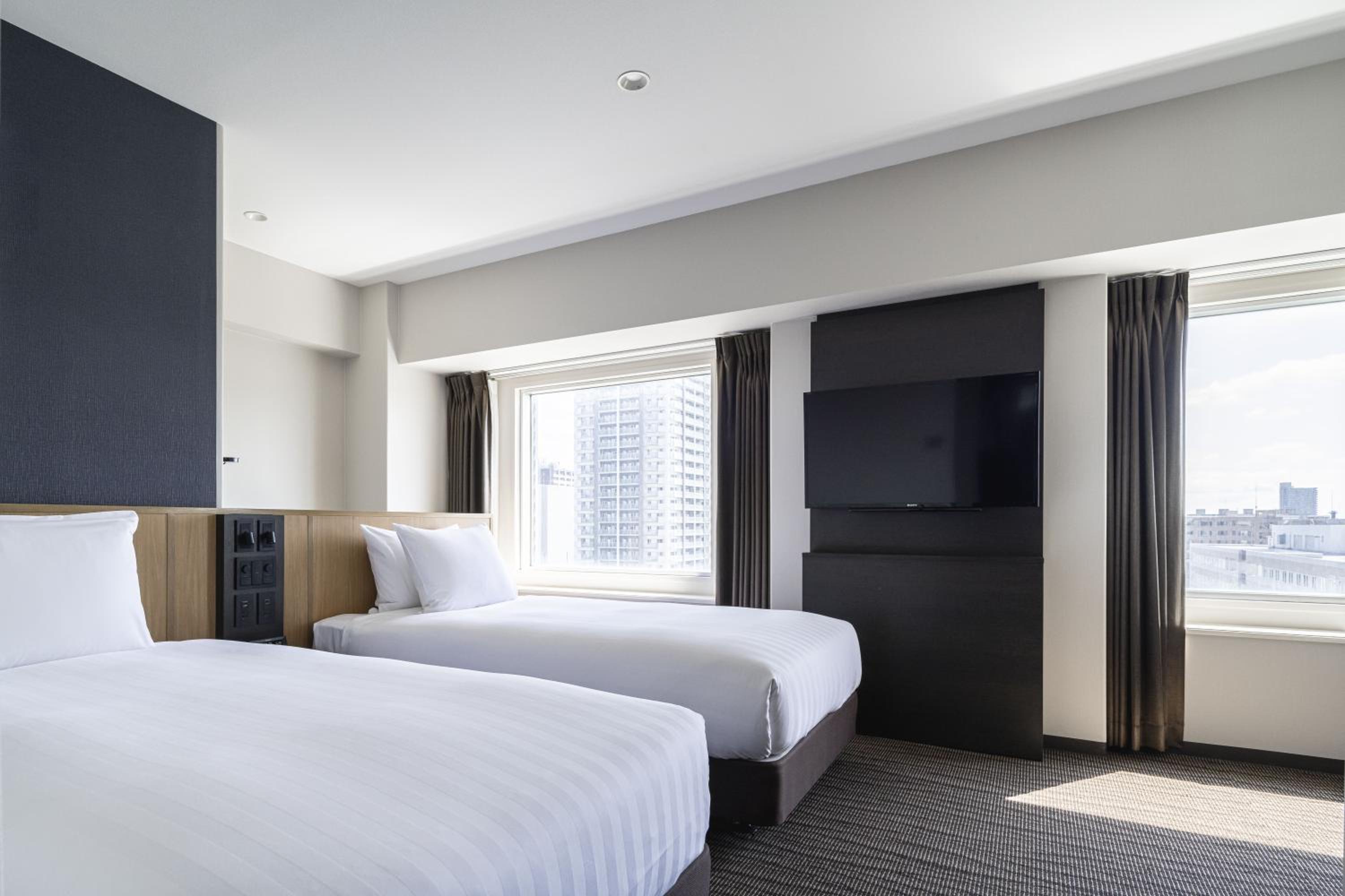 Standard Twin Room - East Side - Photo 1