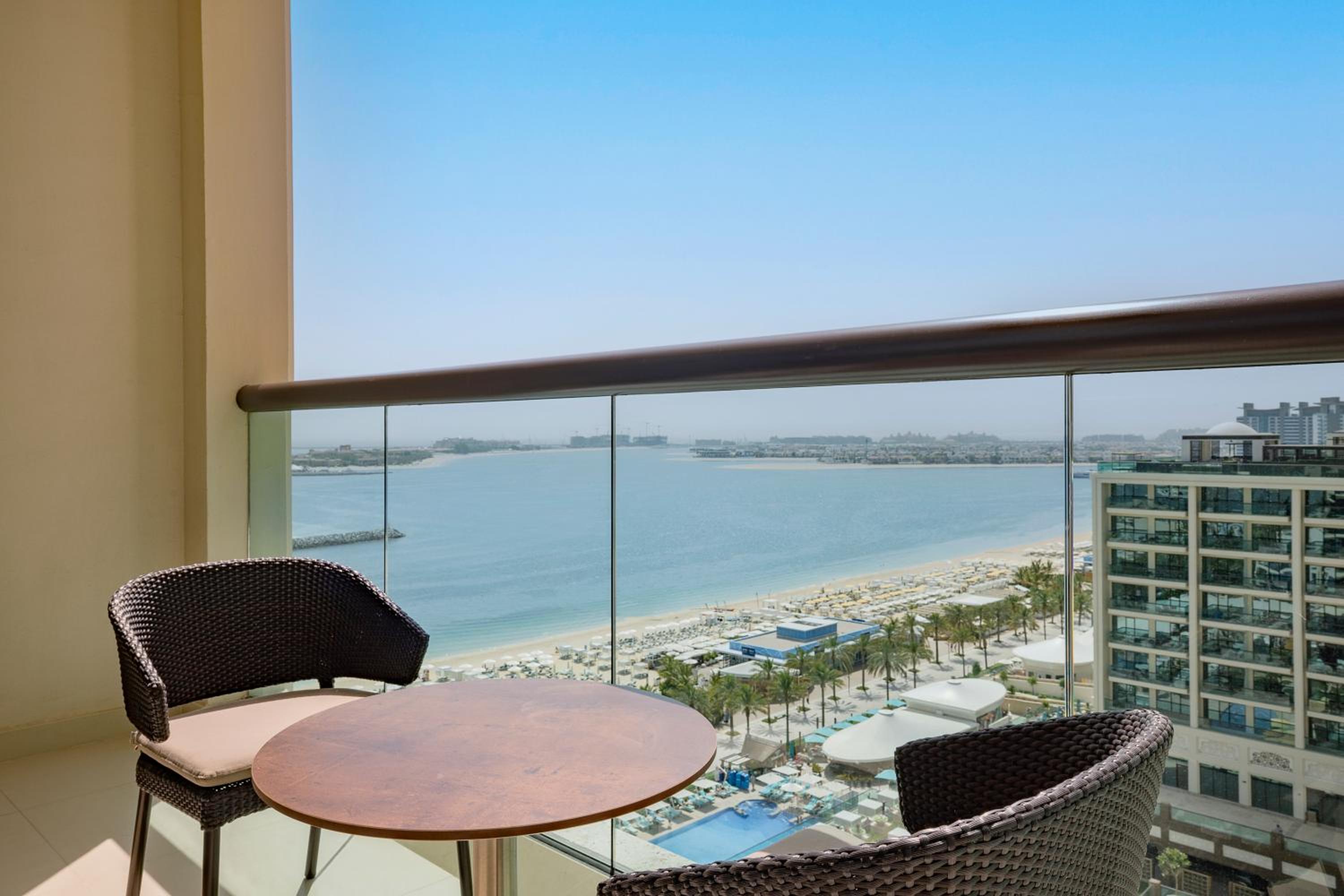 Two Double Beds Executive Room with Partial Sea View, Balcony and Lounge Access
