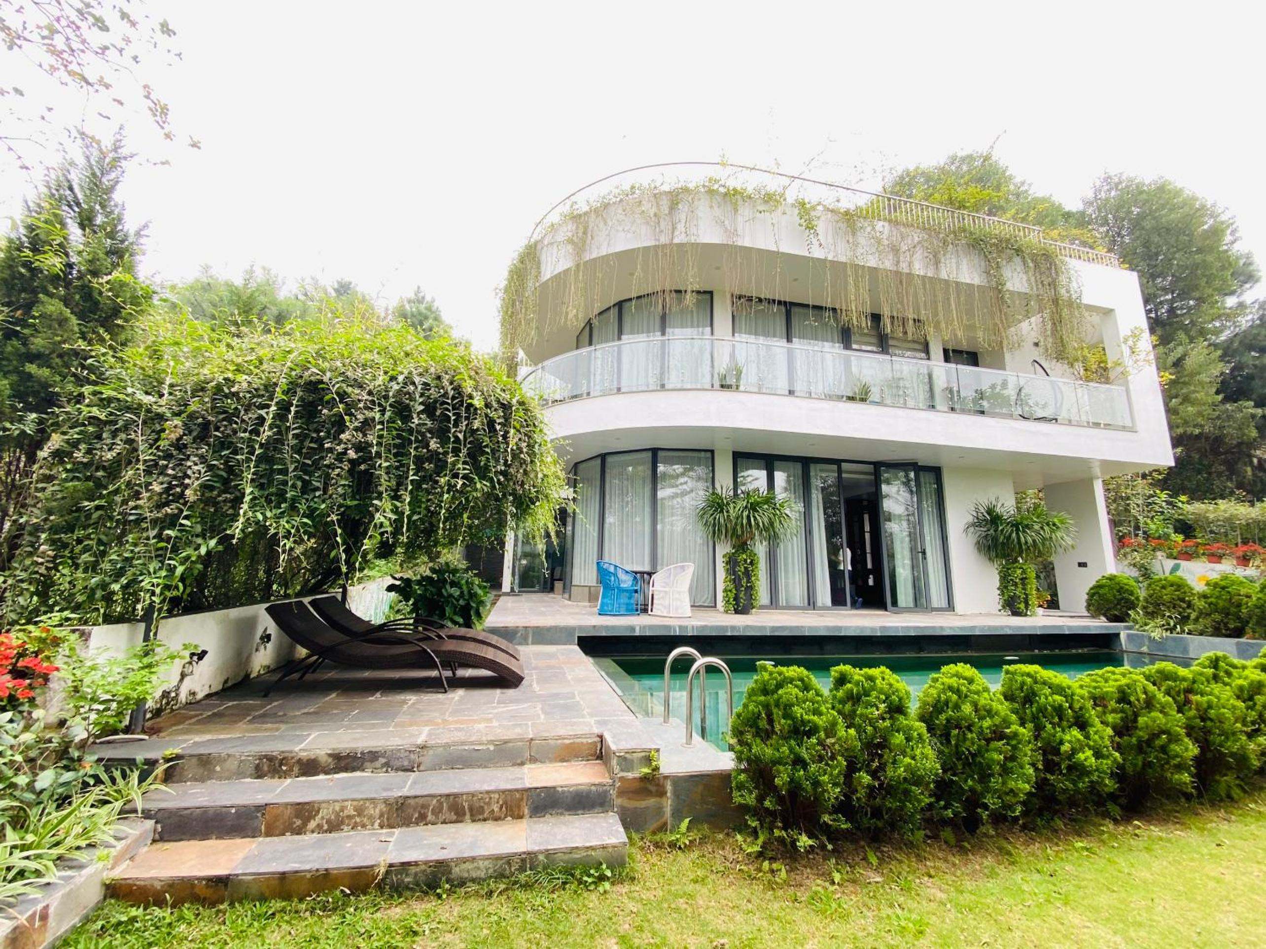 Villa with Private Pool photo 2