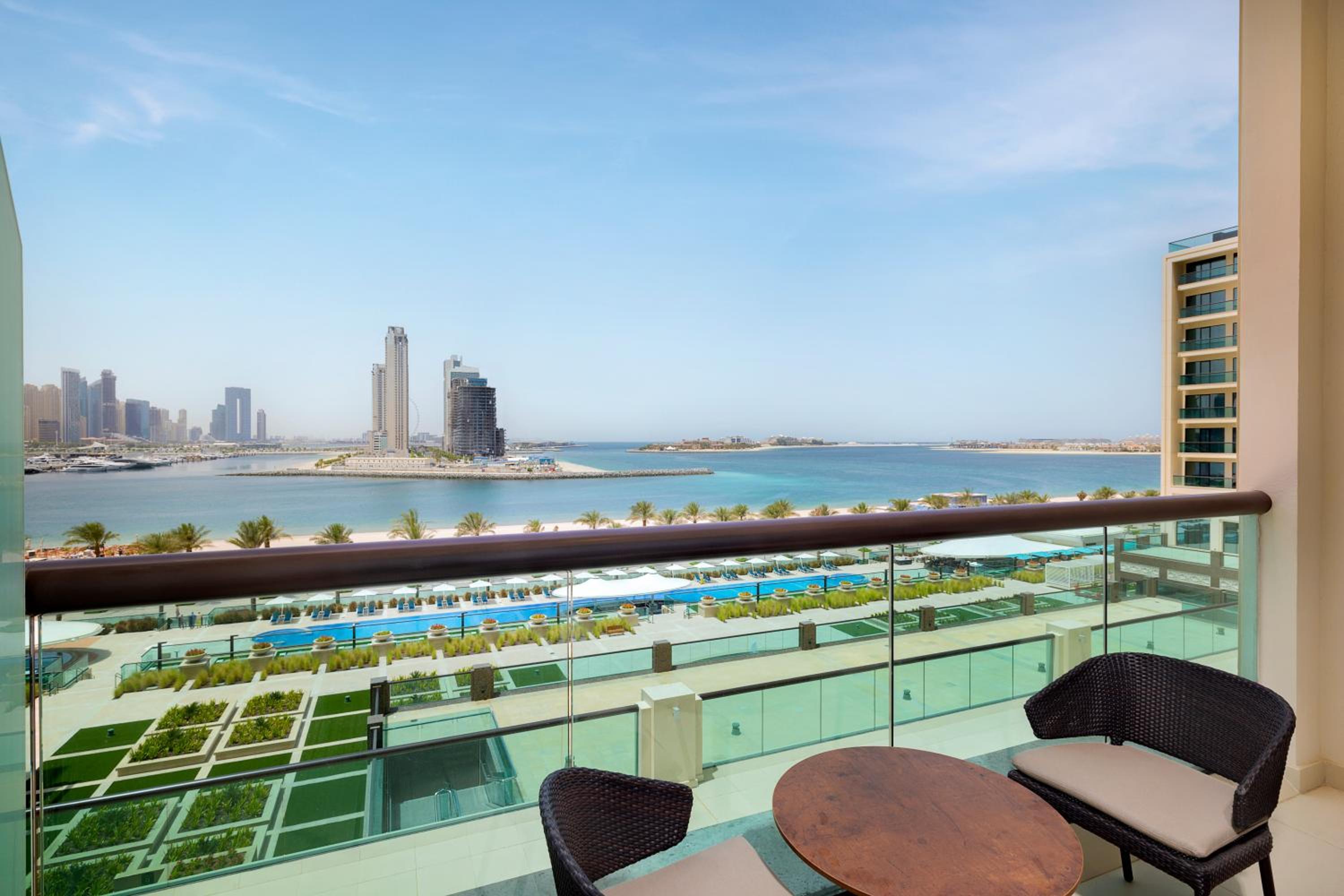 Family Connecting Deluxe Room with Sea View