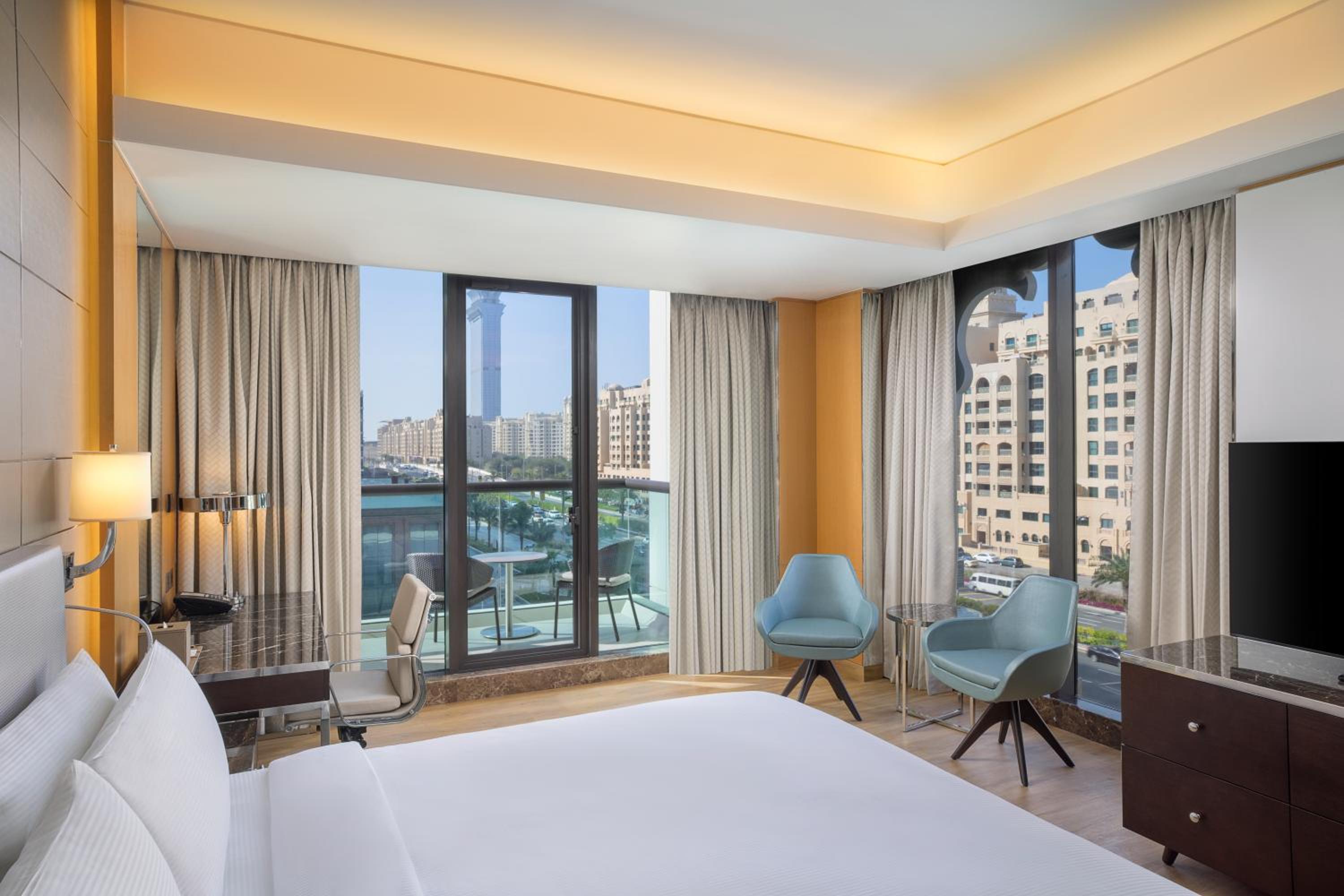 Corner King Room with Balcony