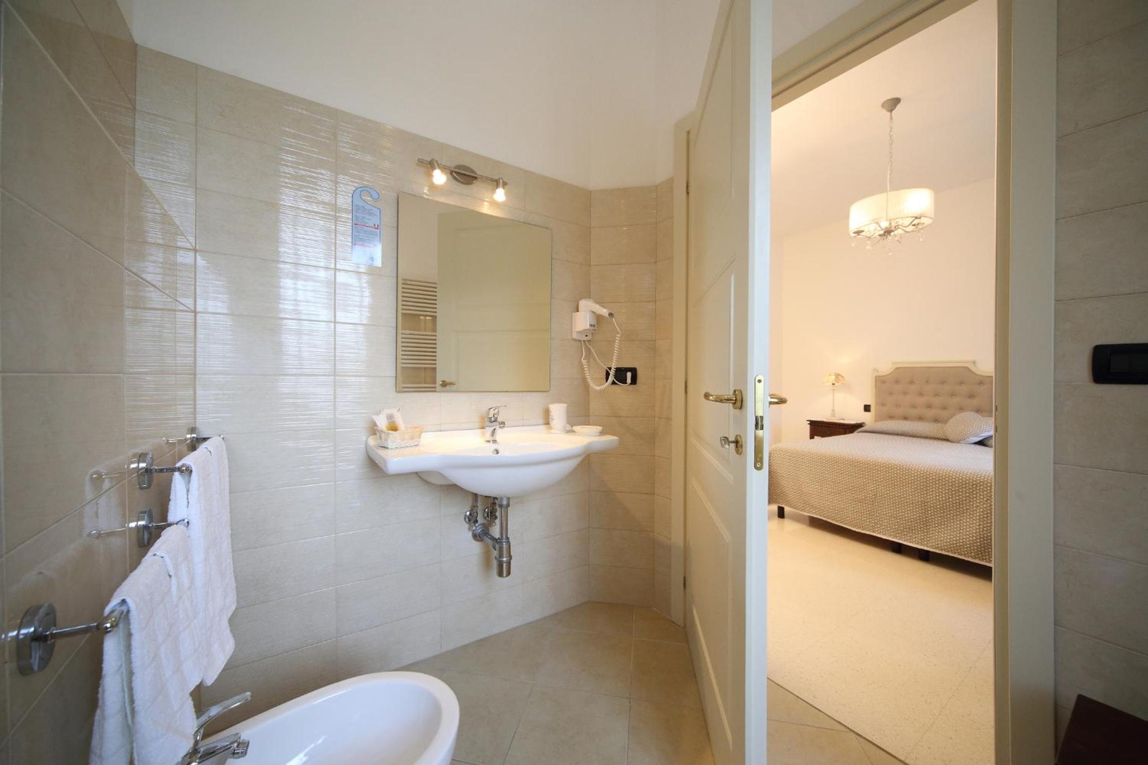 Superior Double Room photo 3