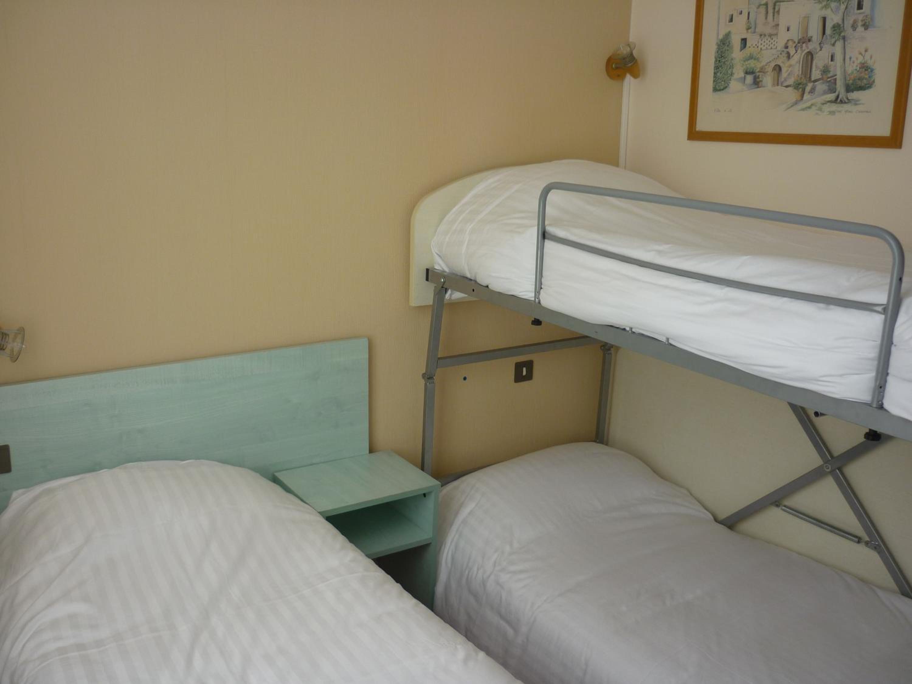 Family Two-Bedroom Suite photo 2
