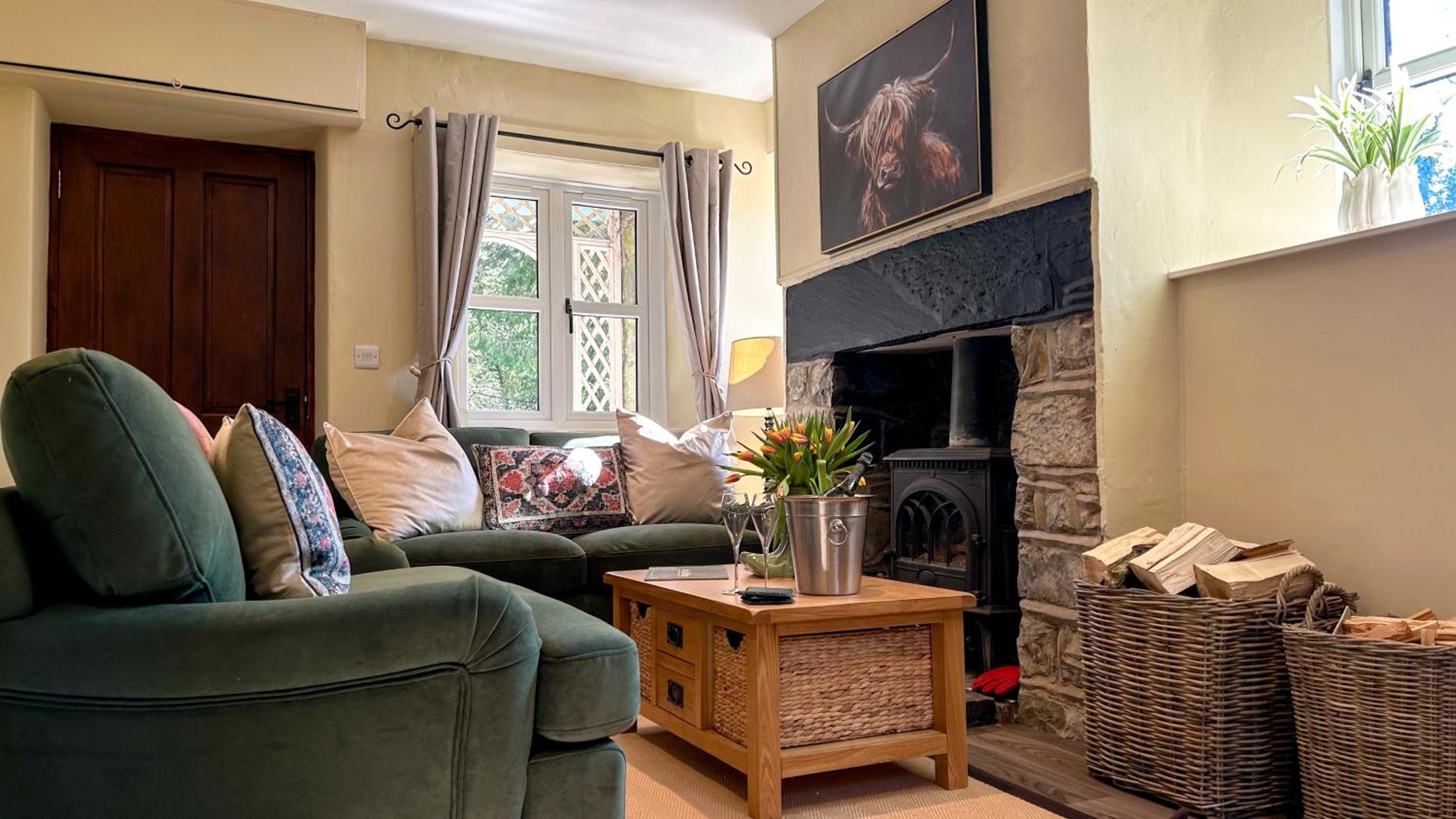 One-Bedroom House photo 1