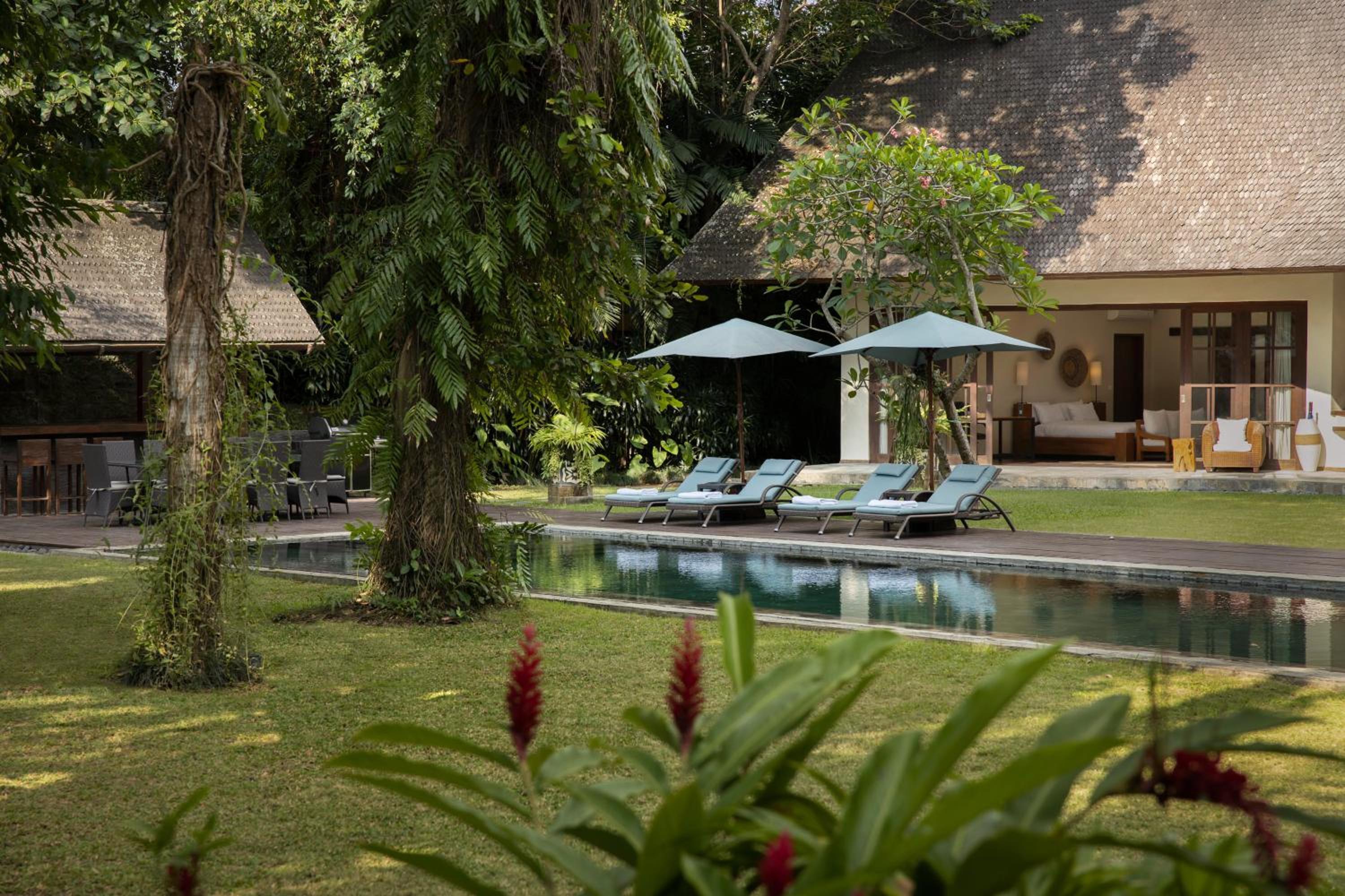 7 Bedroom Villa - Photo 1