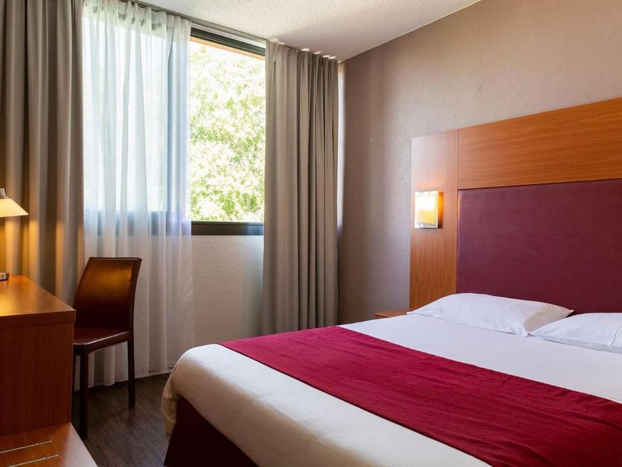 Basic Triple Room
