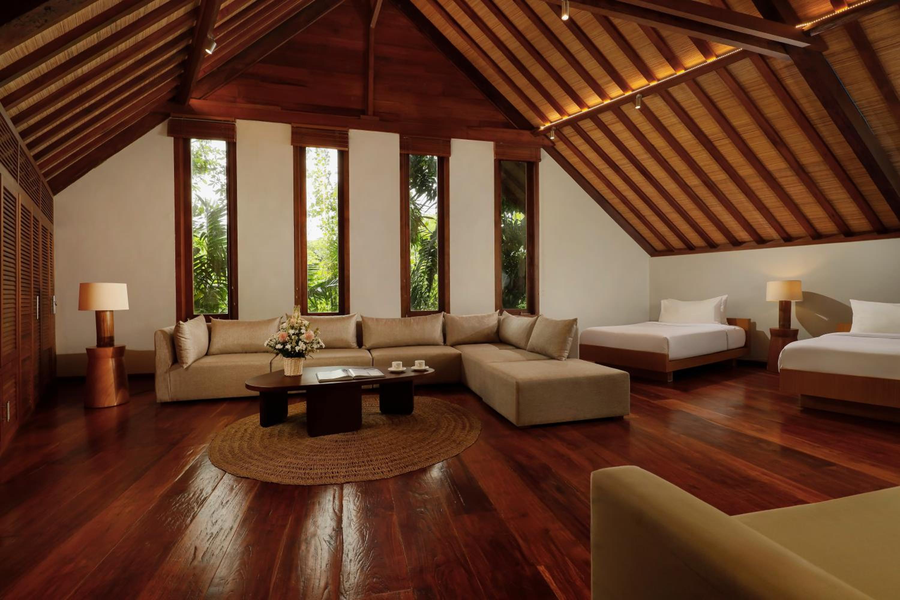 7 Bedroom Villa - Photo 22