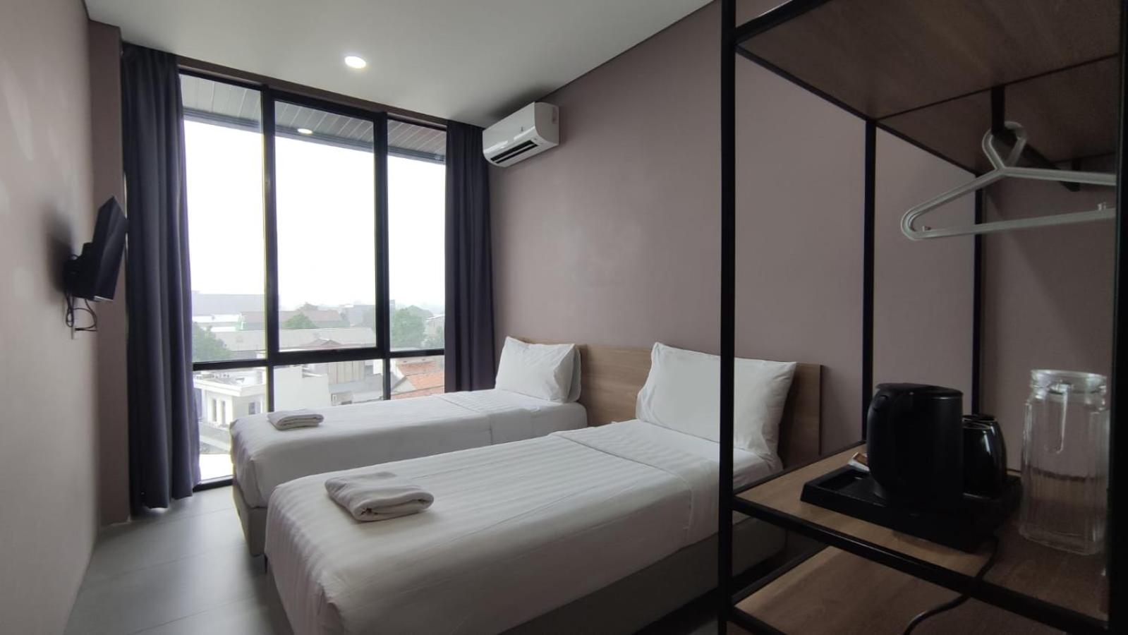 Superior Twin Room - Photo 1