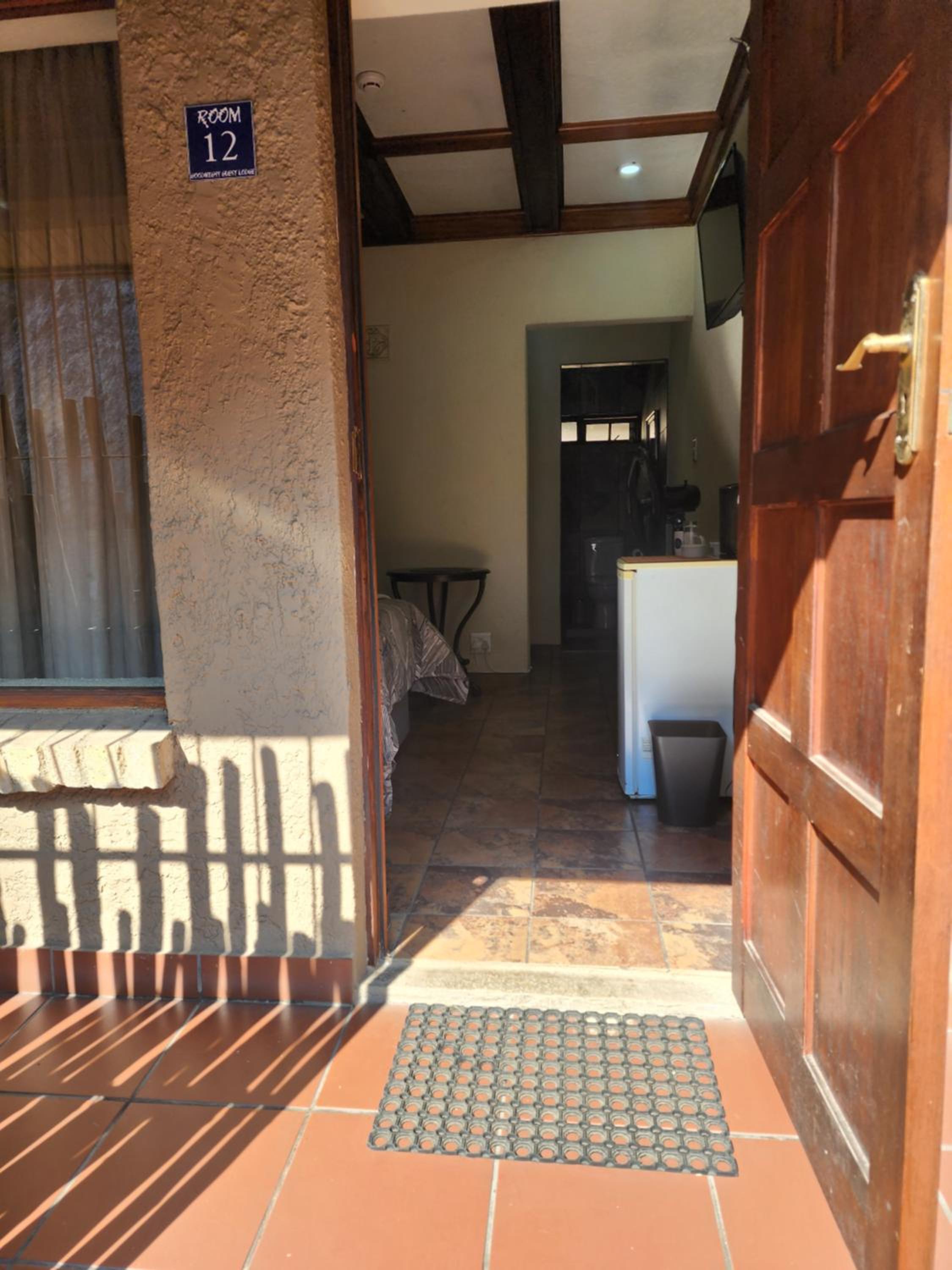Single Room with Bath