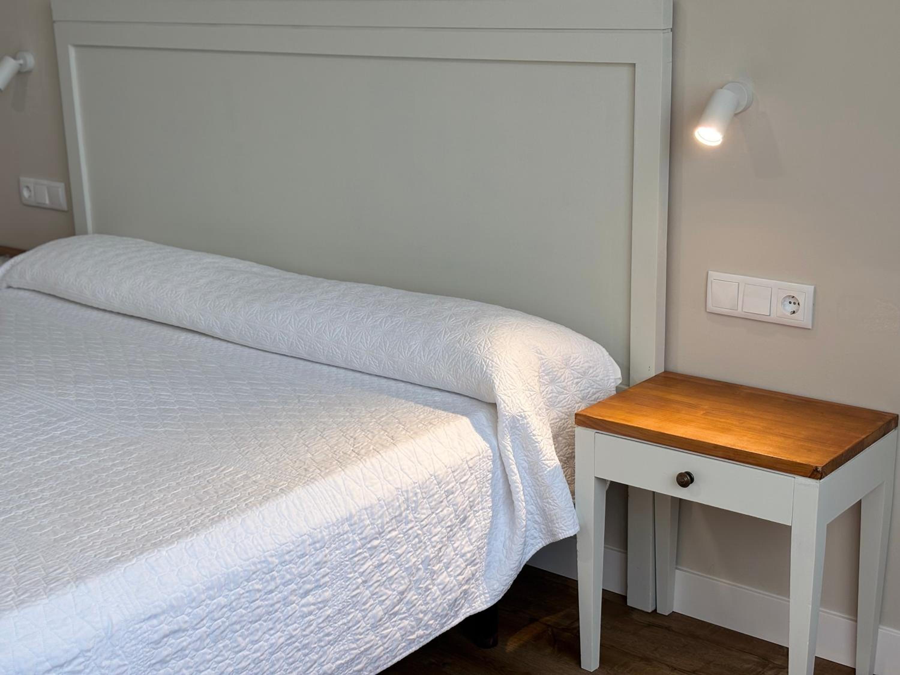Superior Double Room - Photo 8