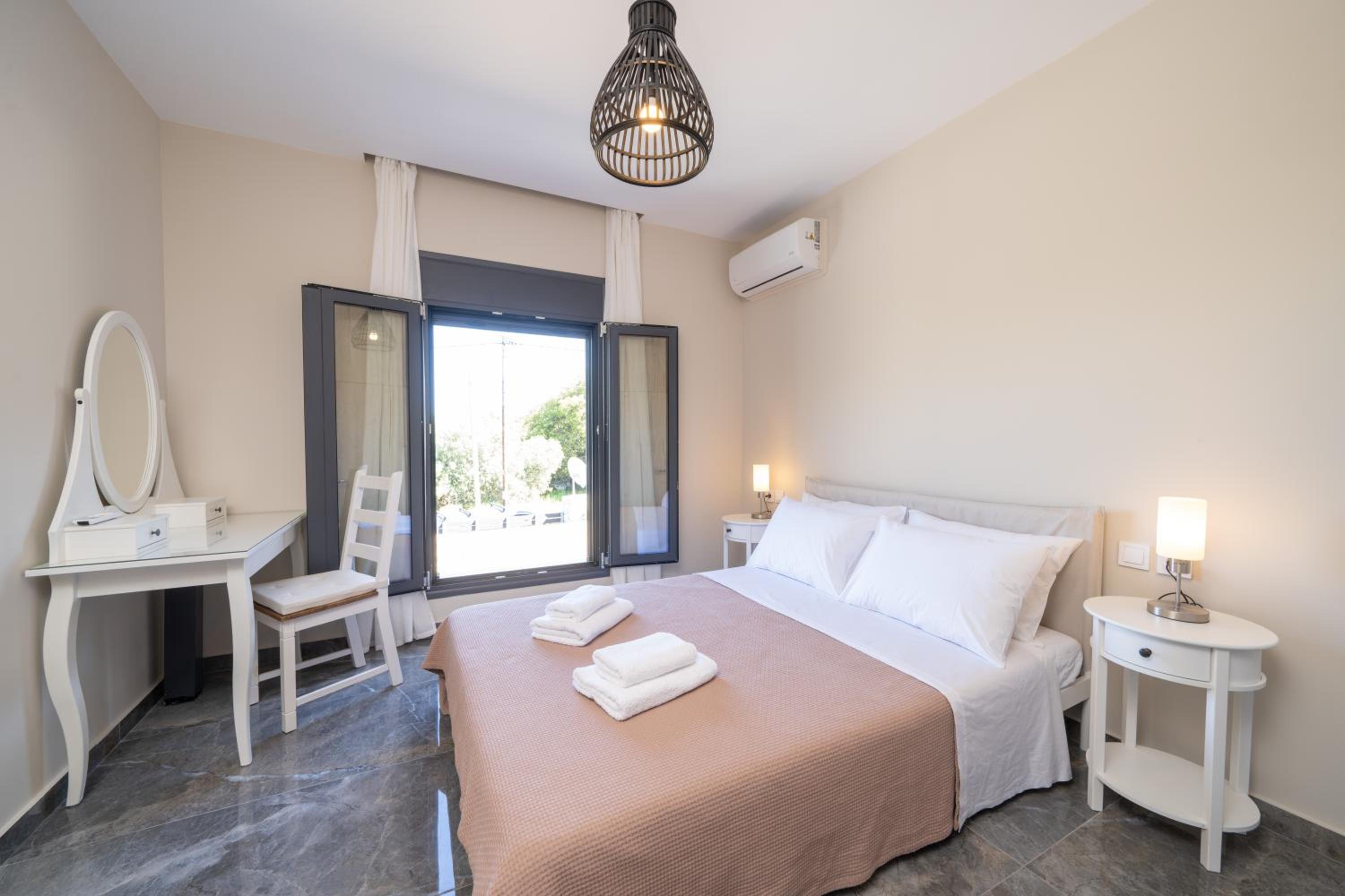 Two-Bedroom Apartment with Terrace photo 3