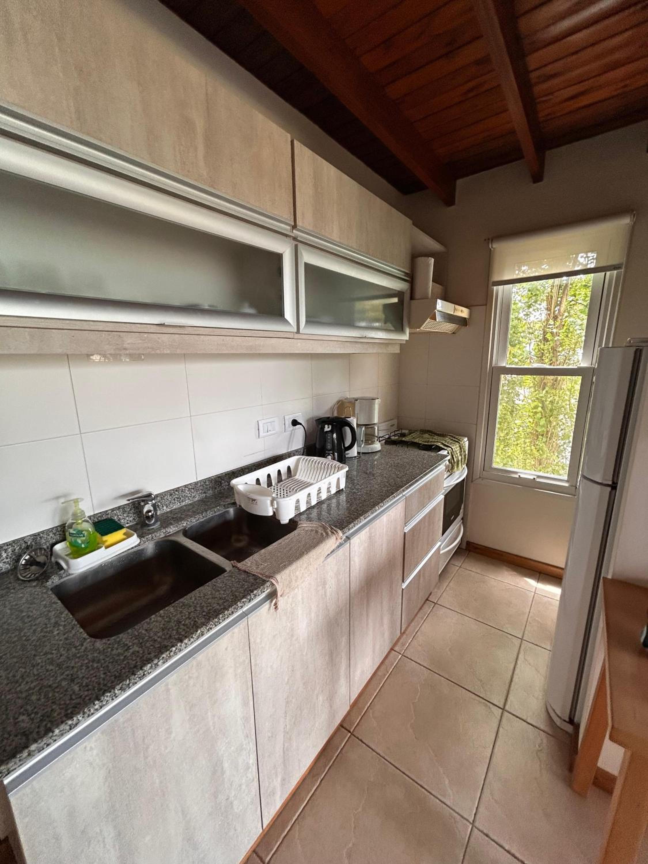 Deluxe One-Bedroom Apartment with Ocean View