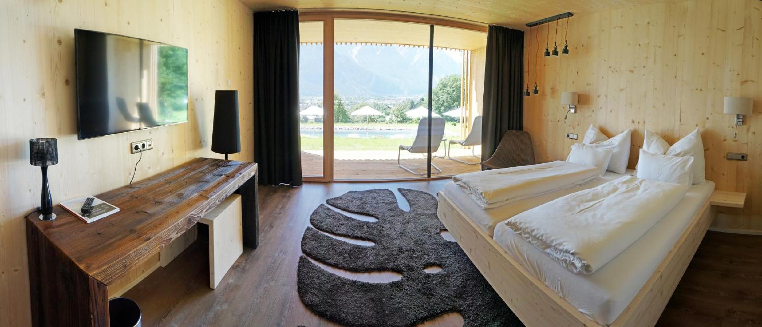 Deluxe Double Room with Balcony