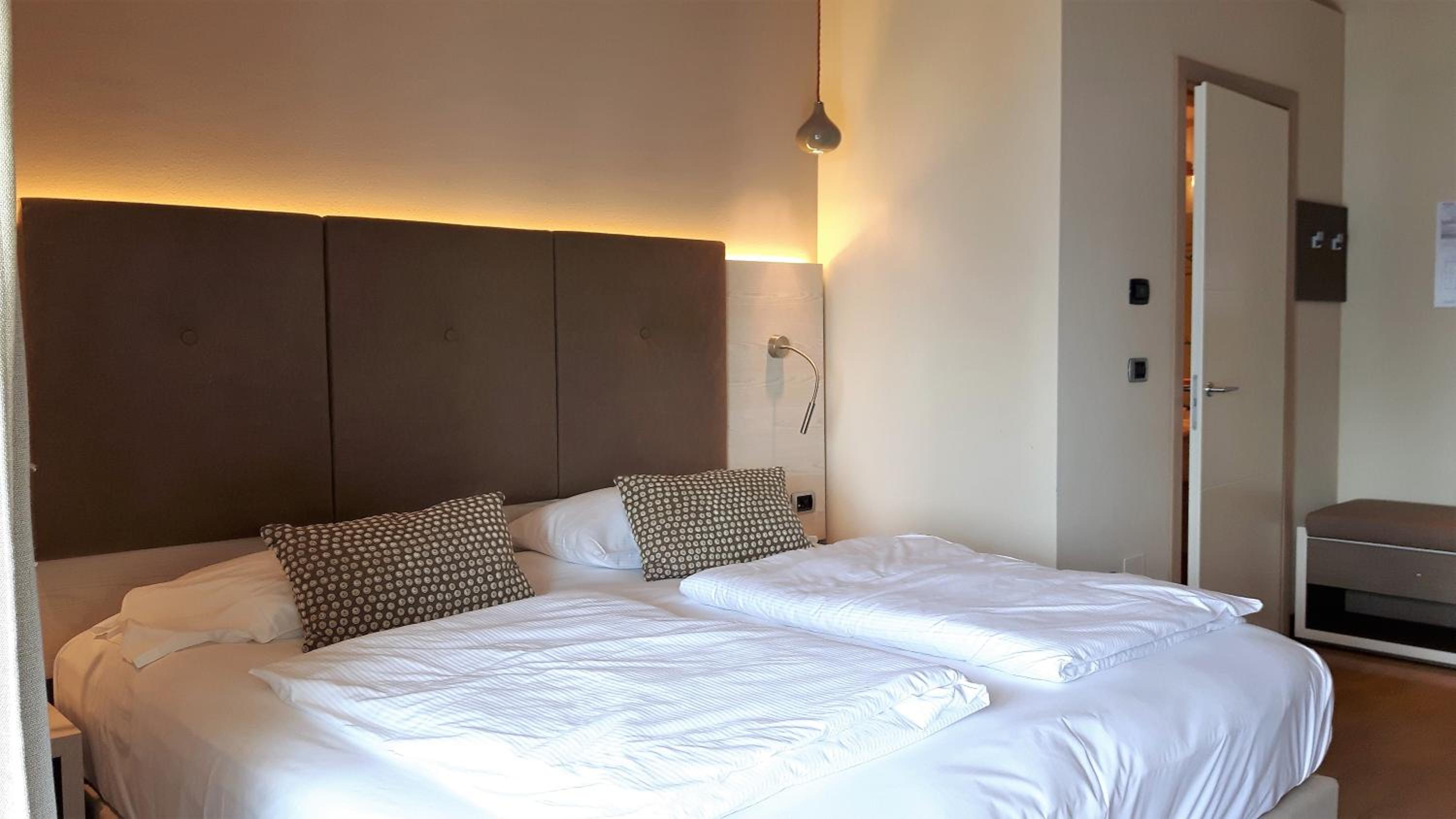 Superior Double Room with Lake View photo 3